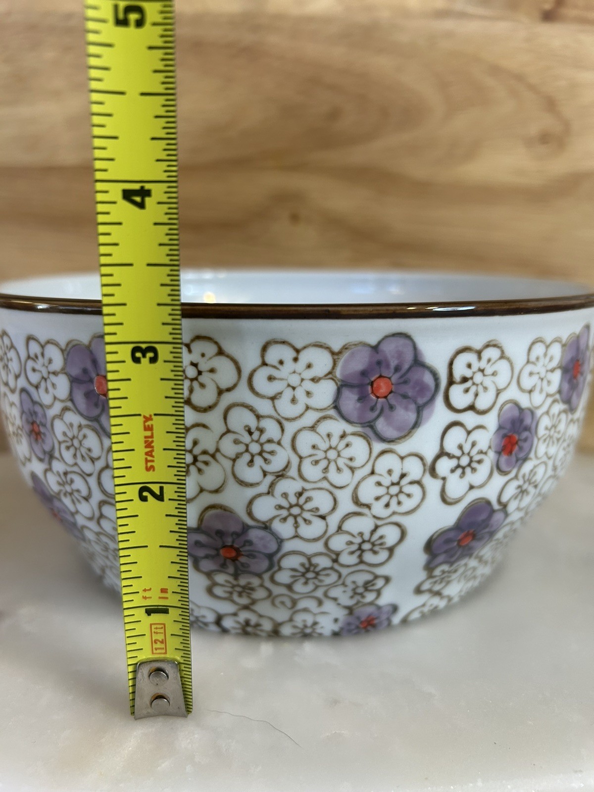 Yokohama Studio Hand Painted Japanese Rice Bowl 7” Floral Daisy Purple White EUC
