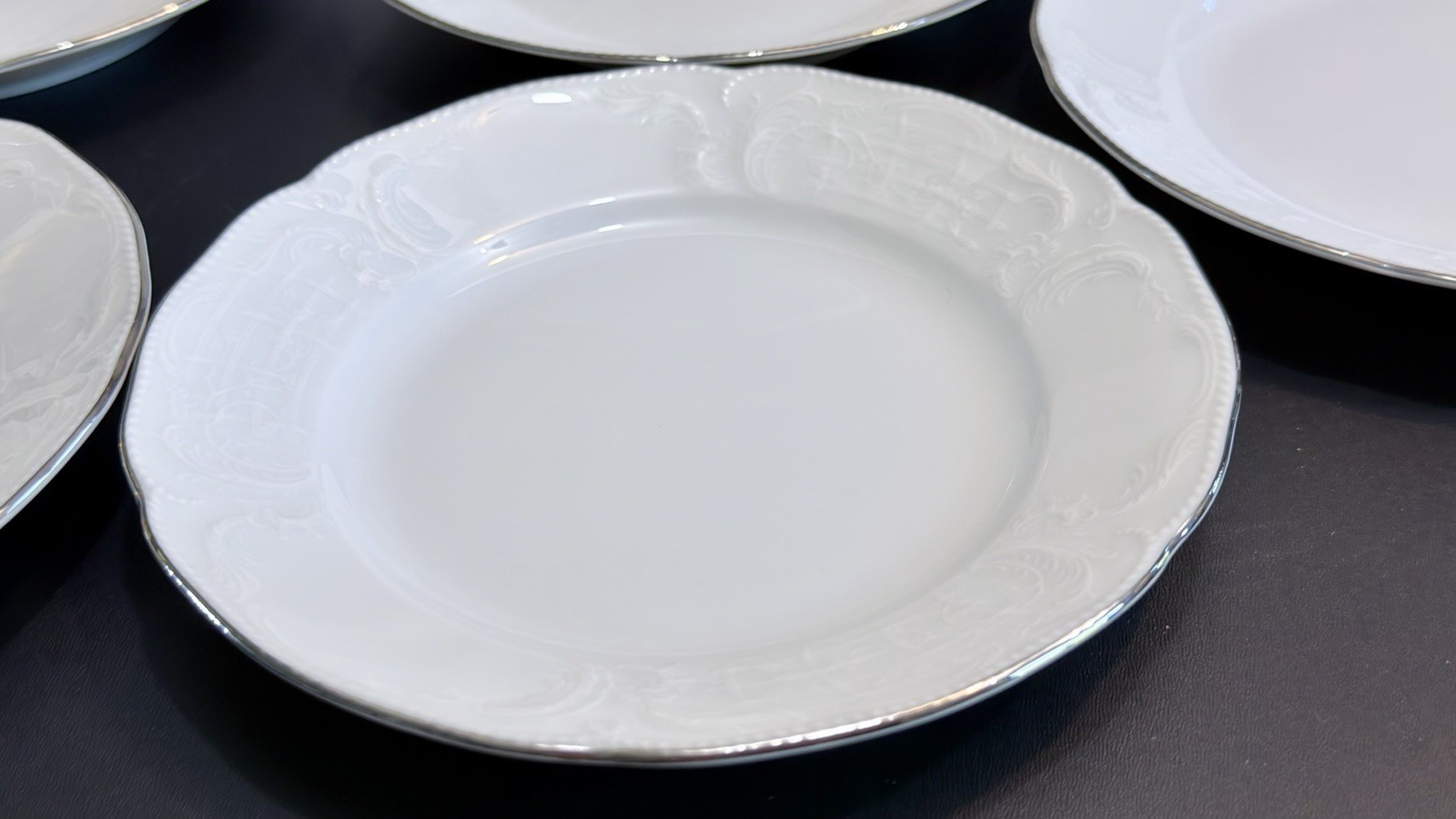 VTG Rosenthal Germany Sanssouci White Embossed 15Pc Dinner Set 5place Setting EC