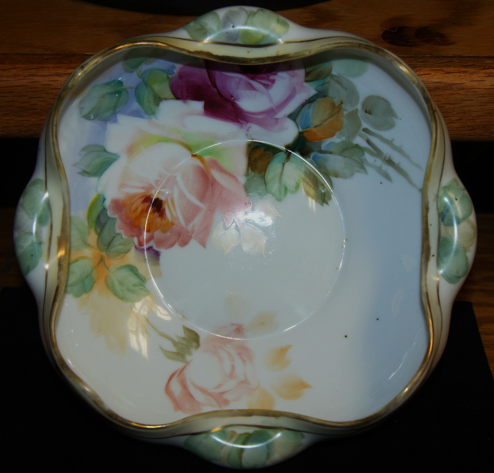 Nippon Hand Painted Roses Gold Trimmed Pinched Sides Bowl
