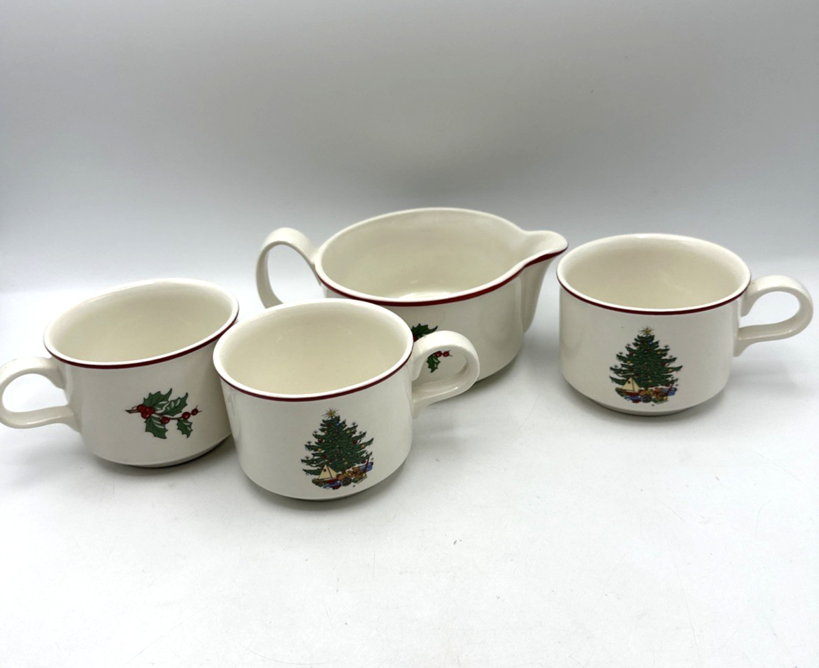 4 Piece Cuthbertson Christmas Tree Holly Berry Cups and Pitcher Set Vintage