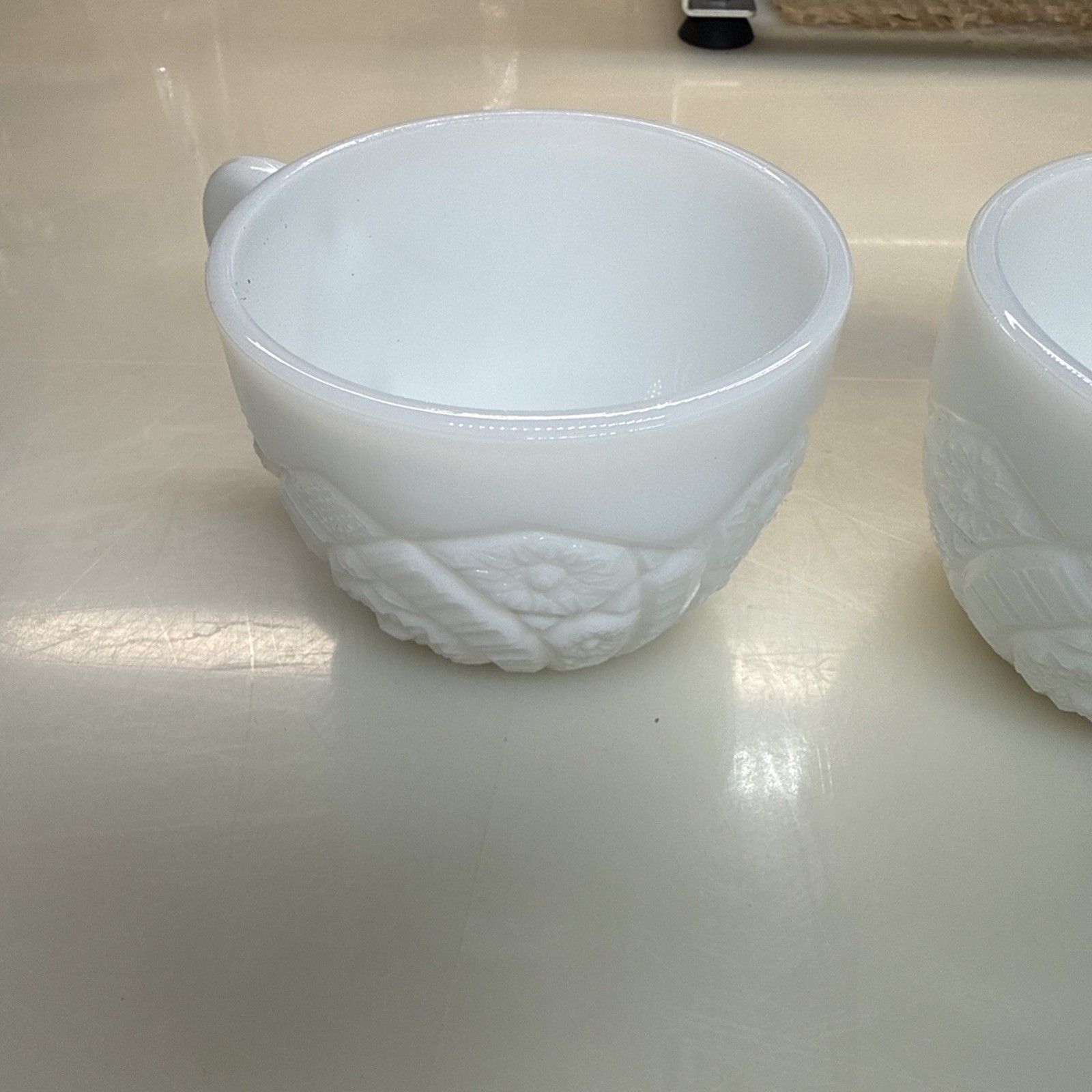 2 Vintage McKee Concord Starburst White Milk Glass Punch Cups 2.5 x 3.25 Inches