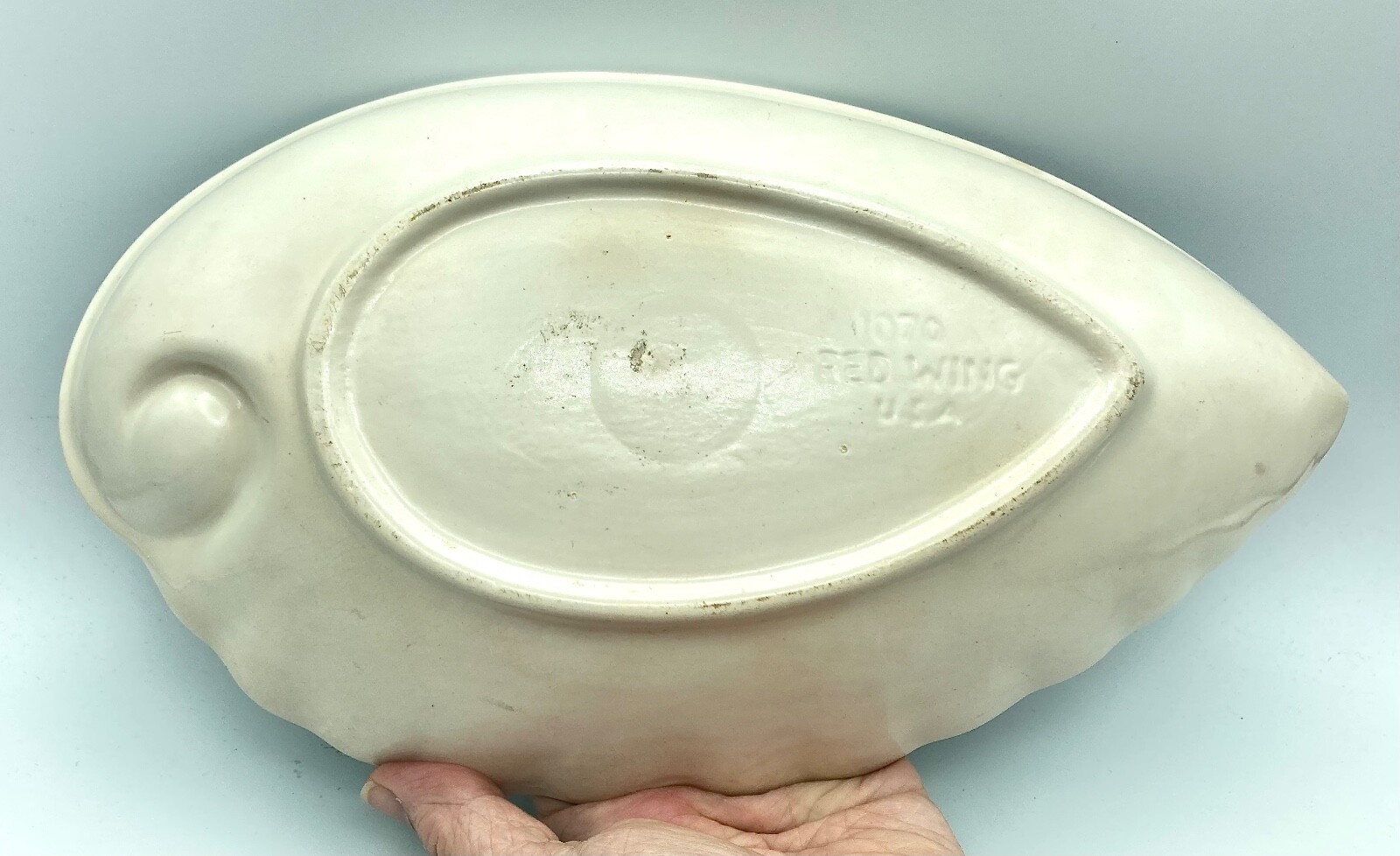 Red Wing Pottery Bowl Green w Cream Base Shell Shape 1950s Vintage 12″ long