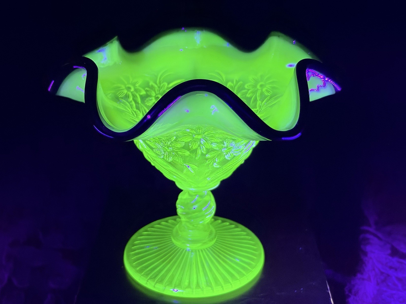 Fenton Topaz Vaseline Uranium Glass Daisy Feather Compote Black Crest Ex Cond