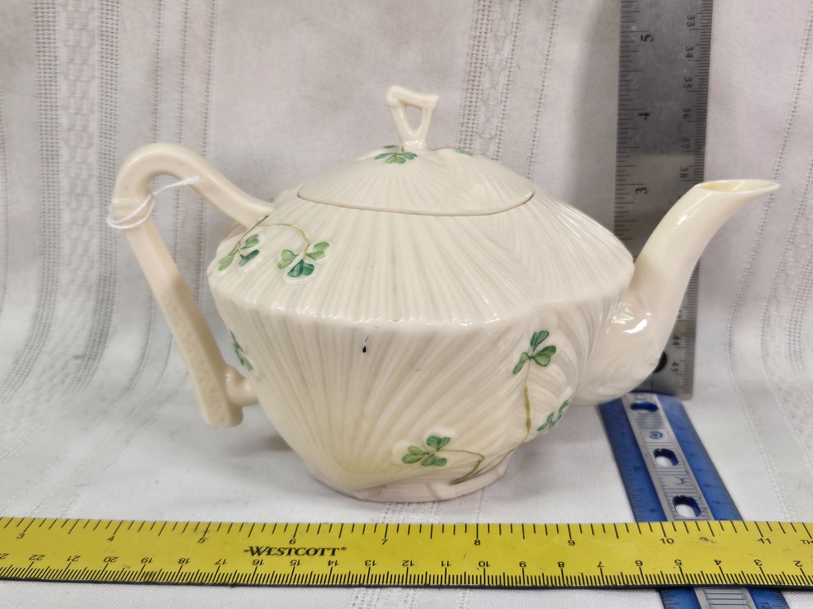 Belleek Teapot Shamrock Green Trademark Harp