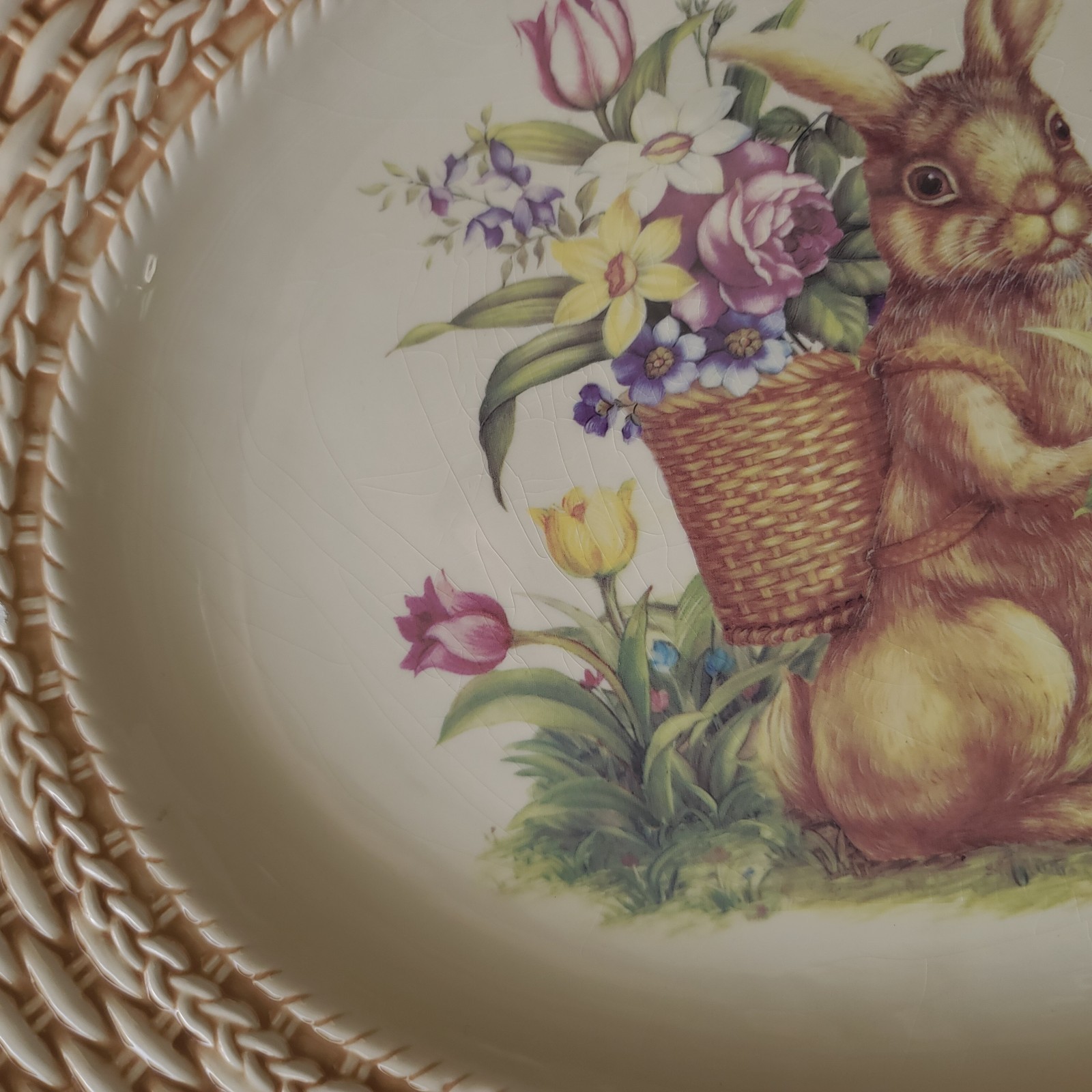 Vintage CRACKER BARREL Easter Treasures 18.5″ Oval Basket Weave Bunny Platter
