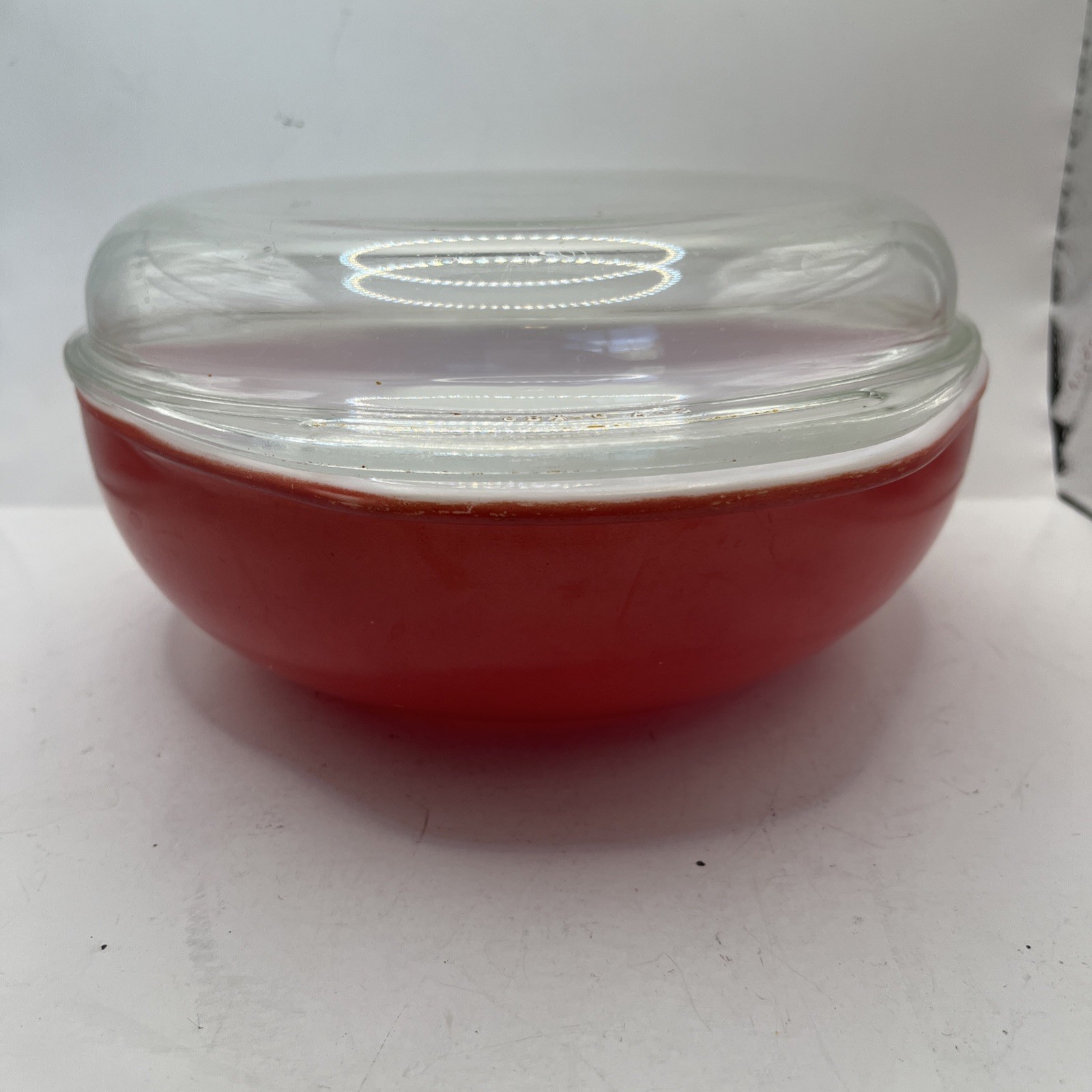 Pyrex 1970’s MCM pink nesting bowl Set Vintage With Lid
