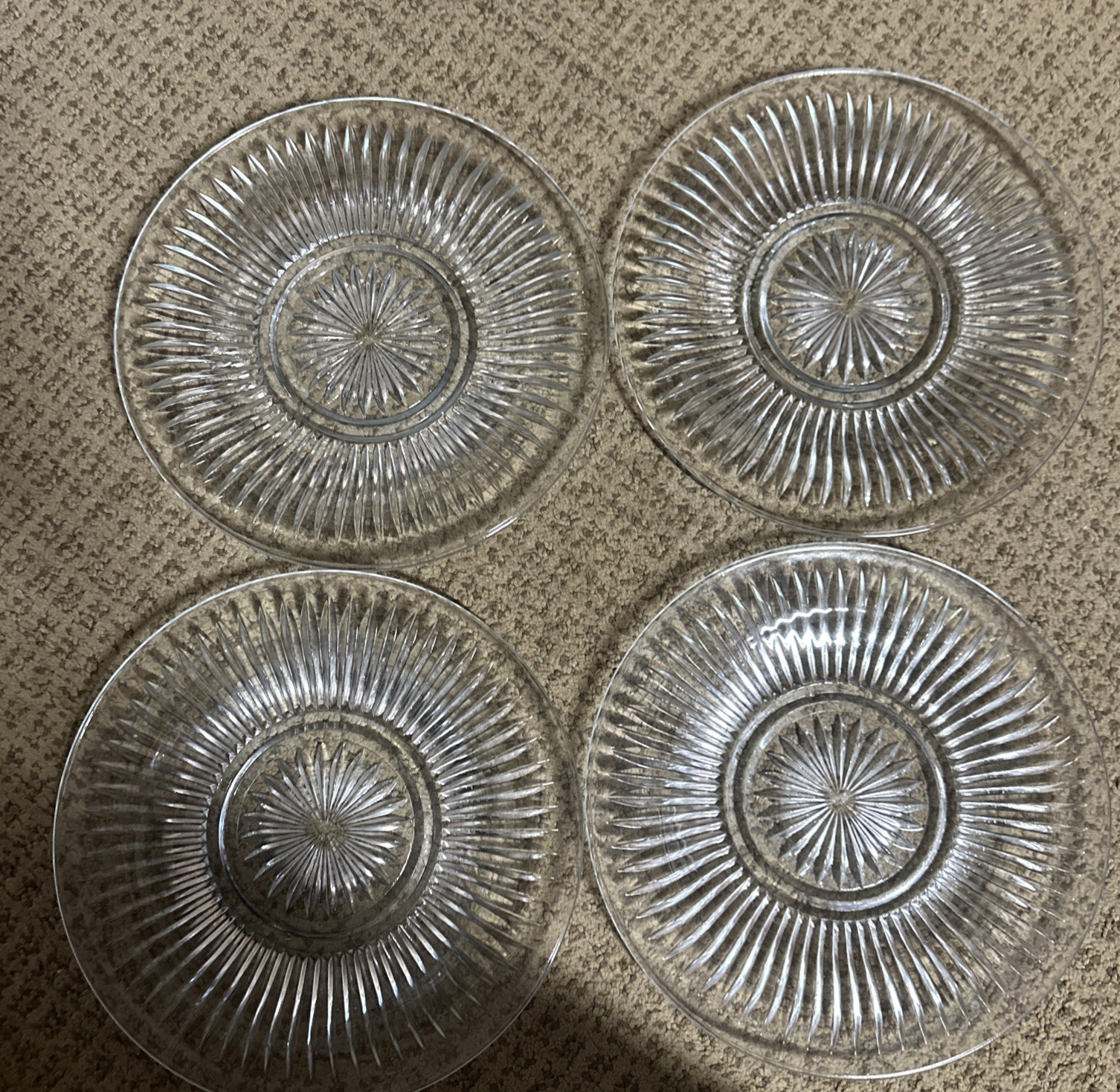 Vintage 10” Clear Glass Starburst Pattern Plate KIG Indonesia/4