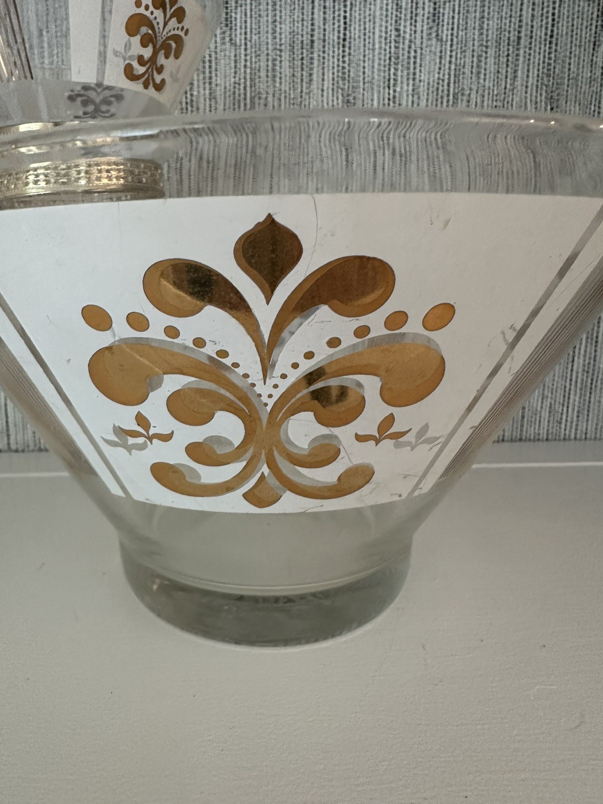 1960s MCM Vintage Vtg Anchor Hocking Fleur-de-Lis 2 piece chip dip set