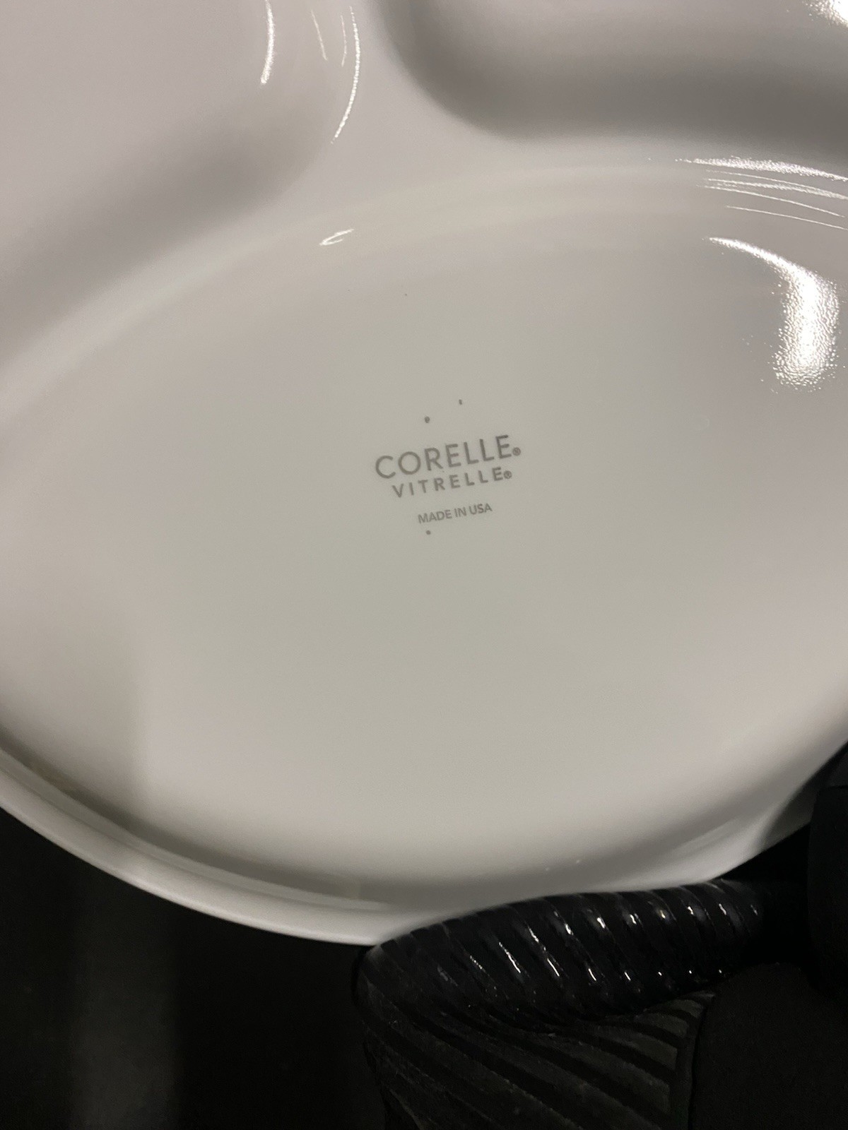 Corelle Vitrelle 10 1/4″ White Divided Dinner Grill Plates Set of 4