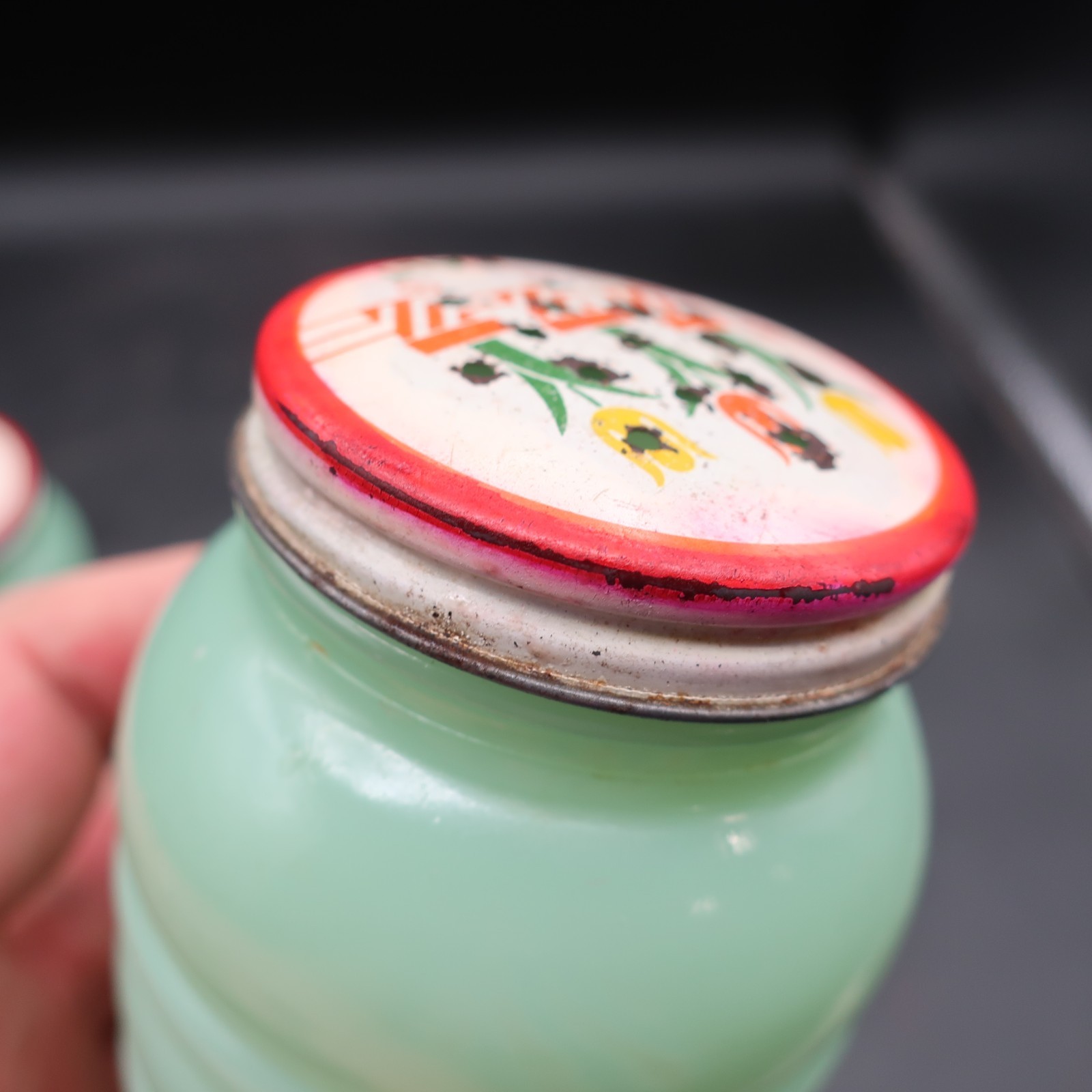 Vtg Fire King Jadeite TULIP LIDS SALT PEPPER shaker set 1950s Beautiful HTF