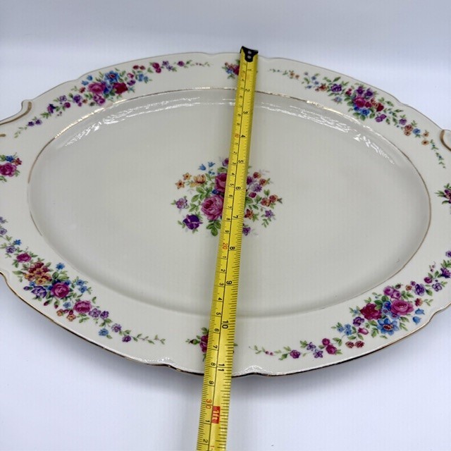 Victoria China Czechoslovakia Oval Serving Platters VIT205 Vintage Set Of 2
