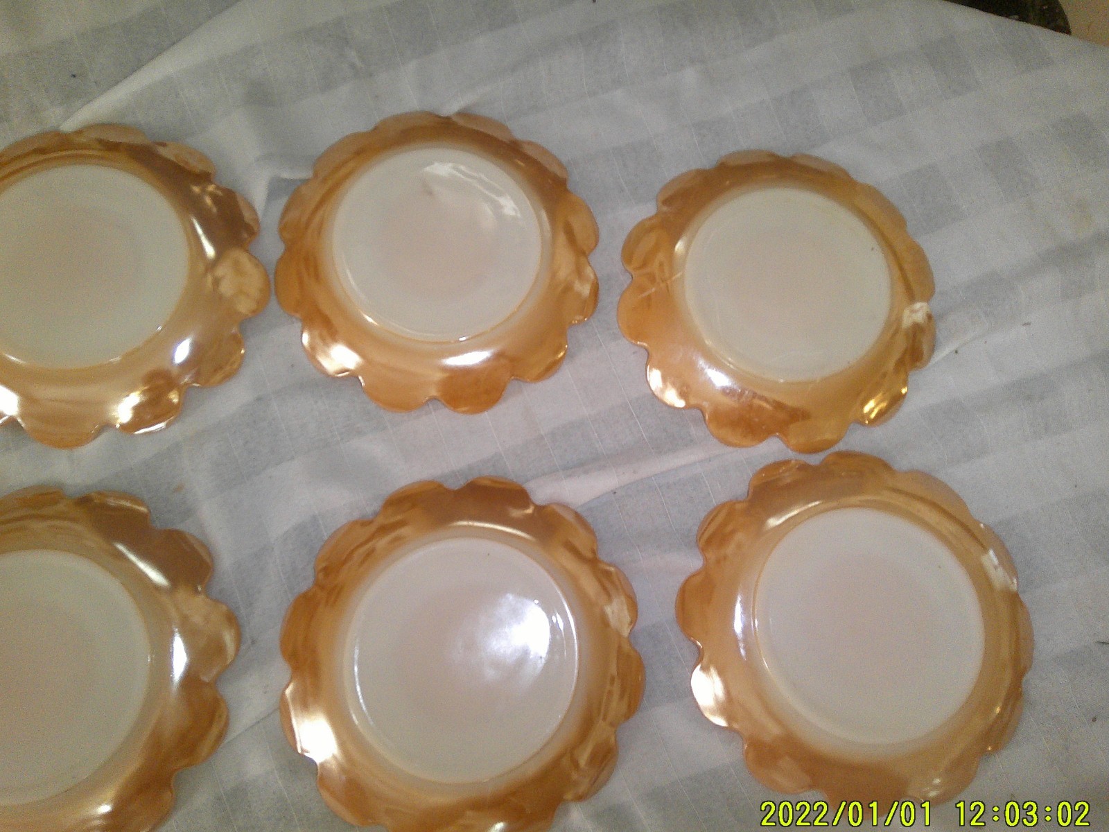 SET OF 6 VINTAGE MILK GLASS SAUCERS GOLD LUSTER COAT FLOWER LOOK