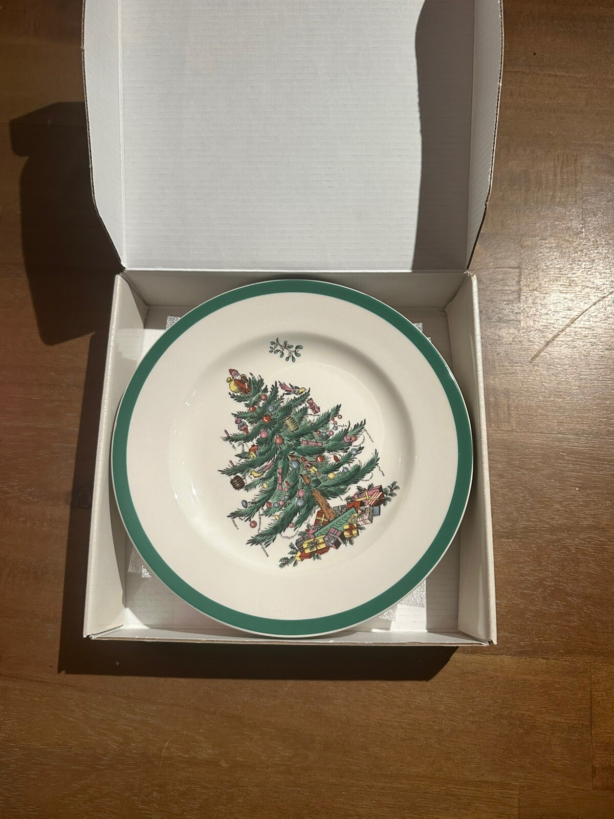 NEW Set 4 SPODE Christmas Tree Salad 8″ Plates Green Trim #3324 Dessert w/box