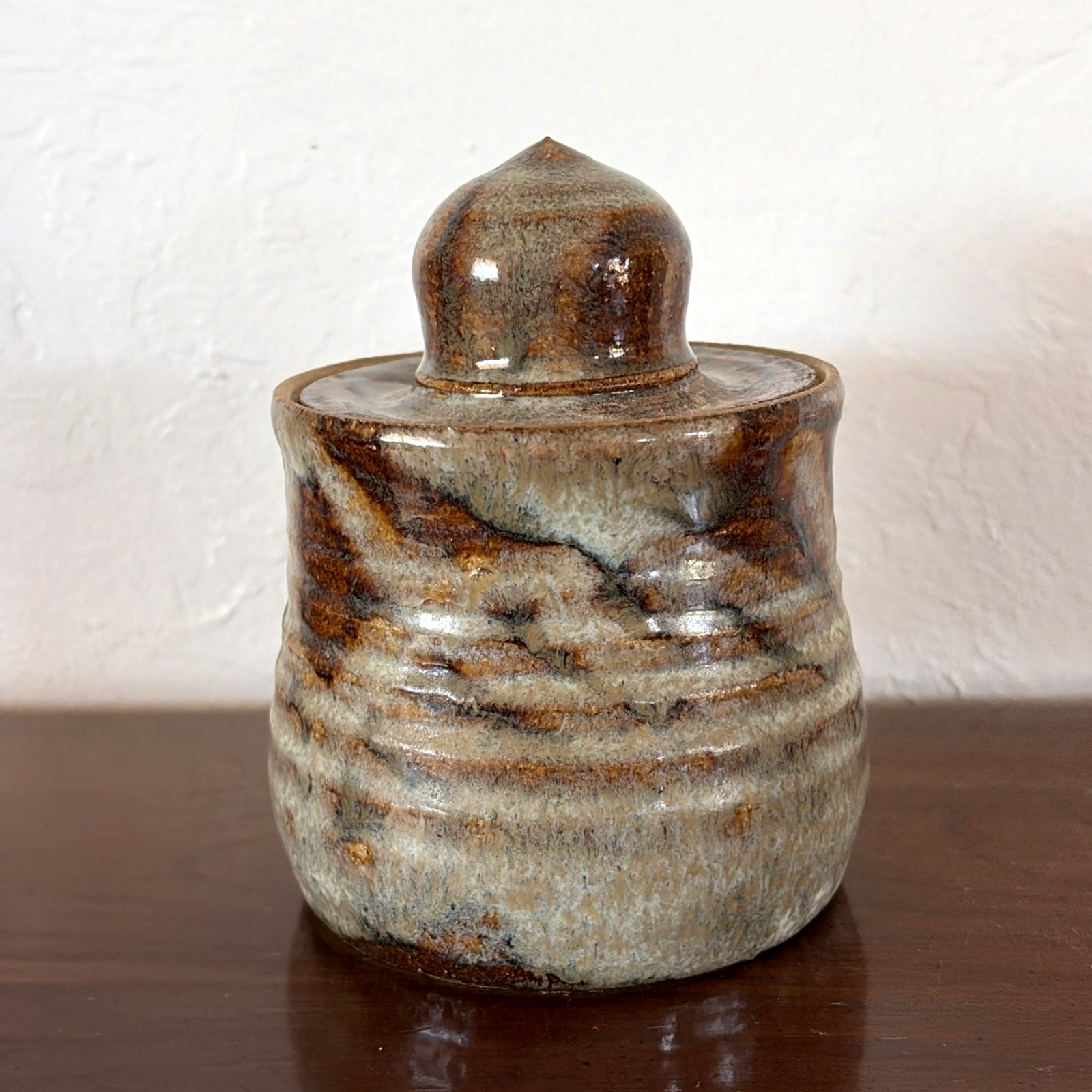 Art Pottery Covered Sugar Bowl / Covered Dish w Lid 4″ Earthytone