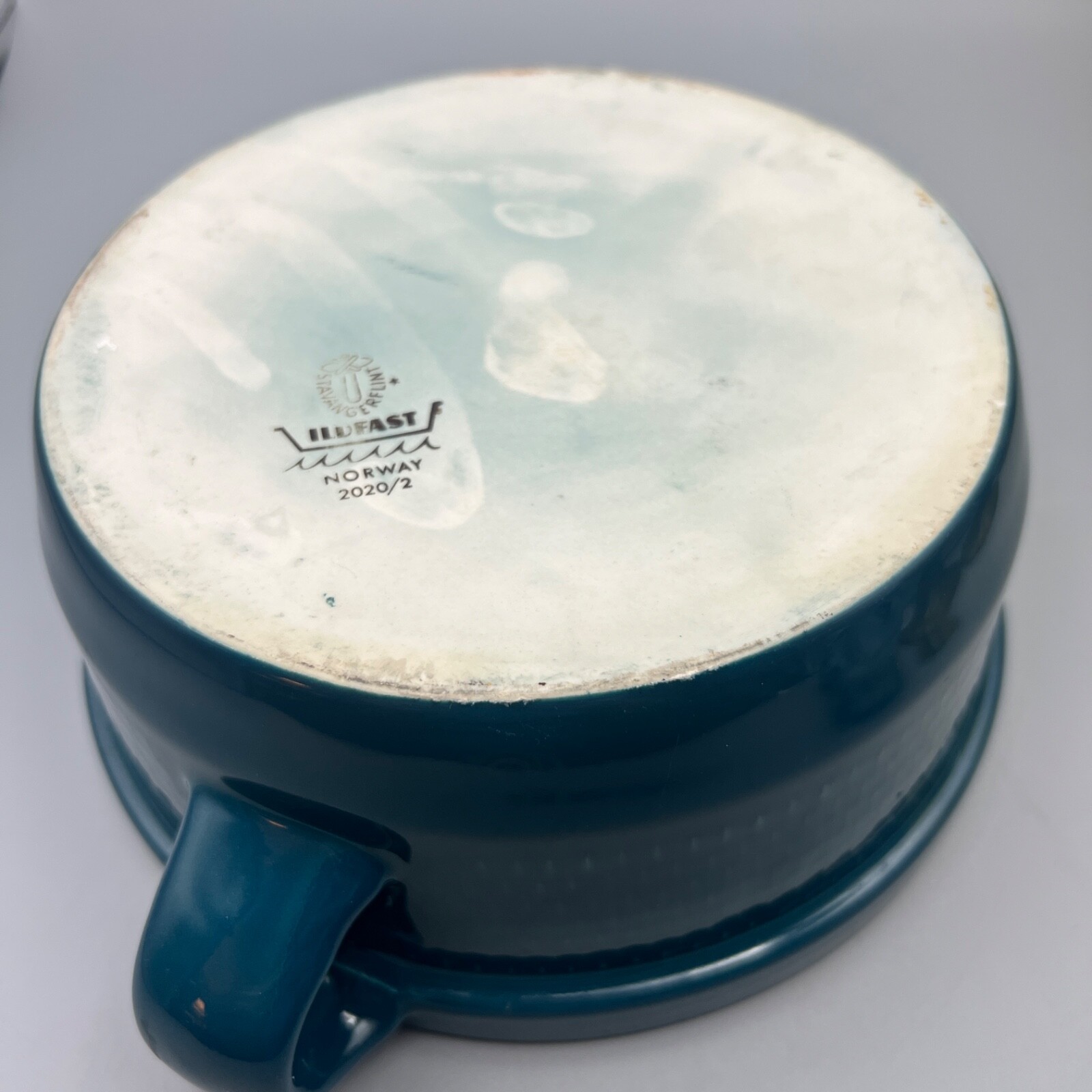 MCM “Kon-Tiki” Covered Casserole Dish by Stavangerflint Norway 1964 Scandinavian