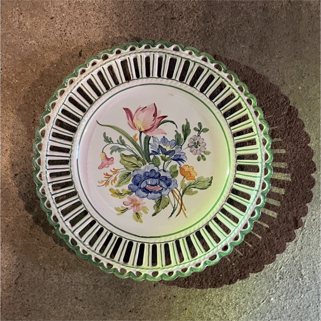 Italian Handmade Floral Pierced Rim Ceramic Decorative Plate, Round Glossy