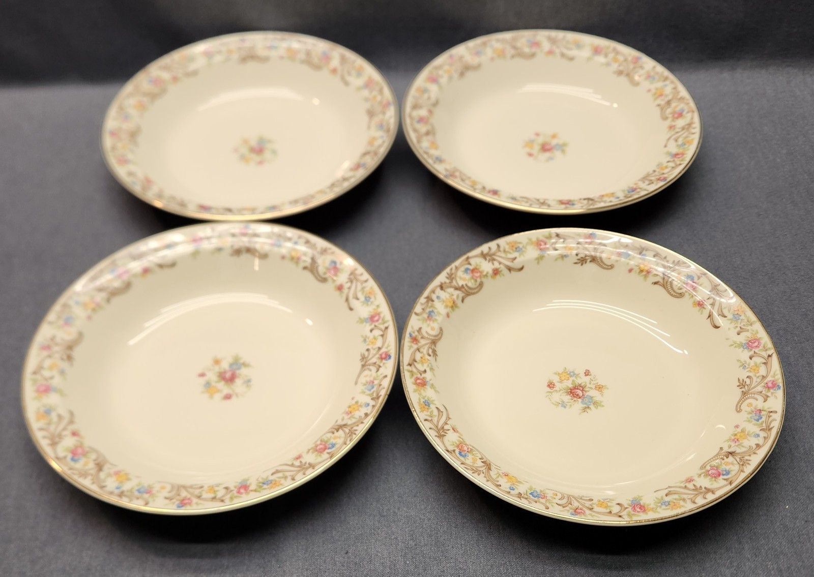 4 Vintage Taylor Smith Taylor SOUP BOWL 7.75″ TS&T 1631 Scroll Rose Floral Gold