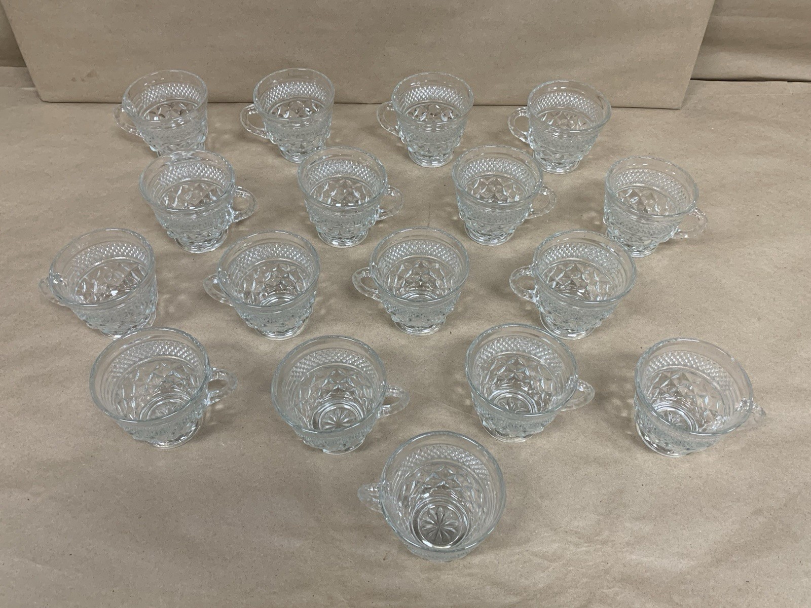 Vintage Anchor Hocking Wexford Punch Bowl Set With 17 Cups Hooks & Ladle