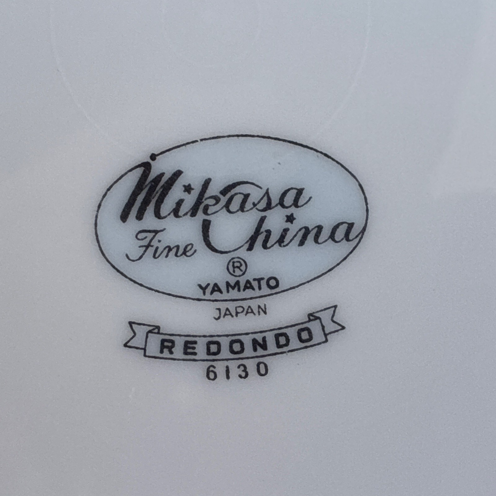 Mikasa Fine China Platinum Wheat Redondo 6130 10-5/8″ Dinner Plate See Descript