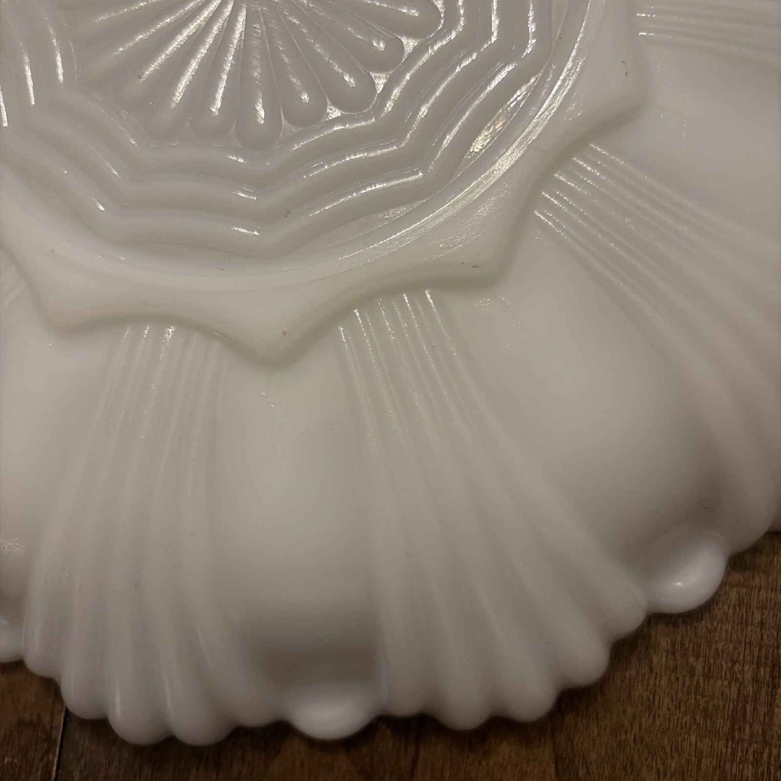 VTG 1950-1959 MCM Anchor Hocking Milk Glass Deviled Egg Plate W/Gold Rim