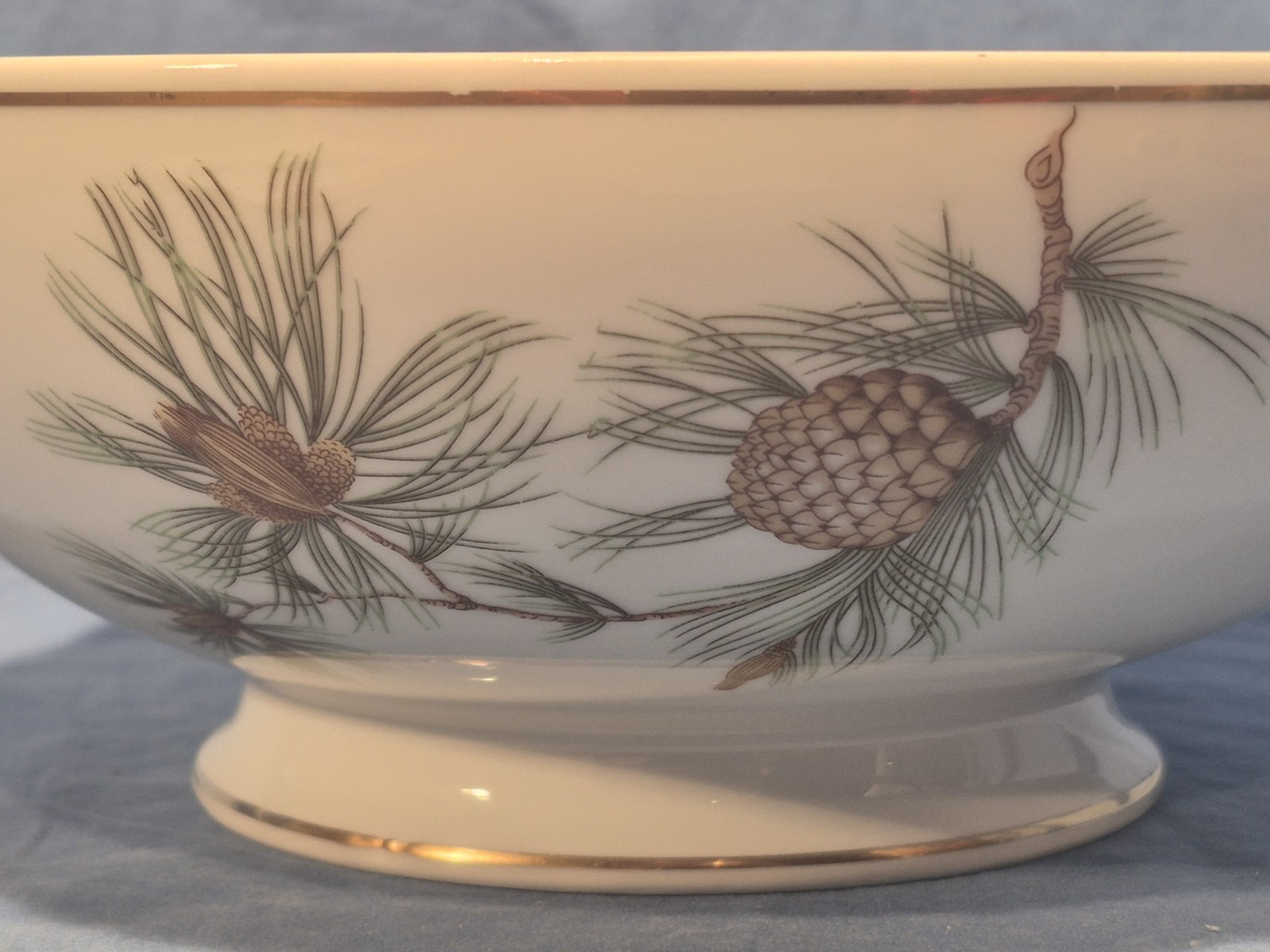 Rosenthal Aida PINE NEEDLE 9″ Round Vegetable Bowl w/ Lid, Germany EUC