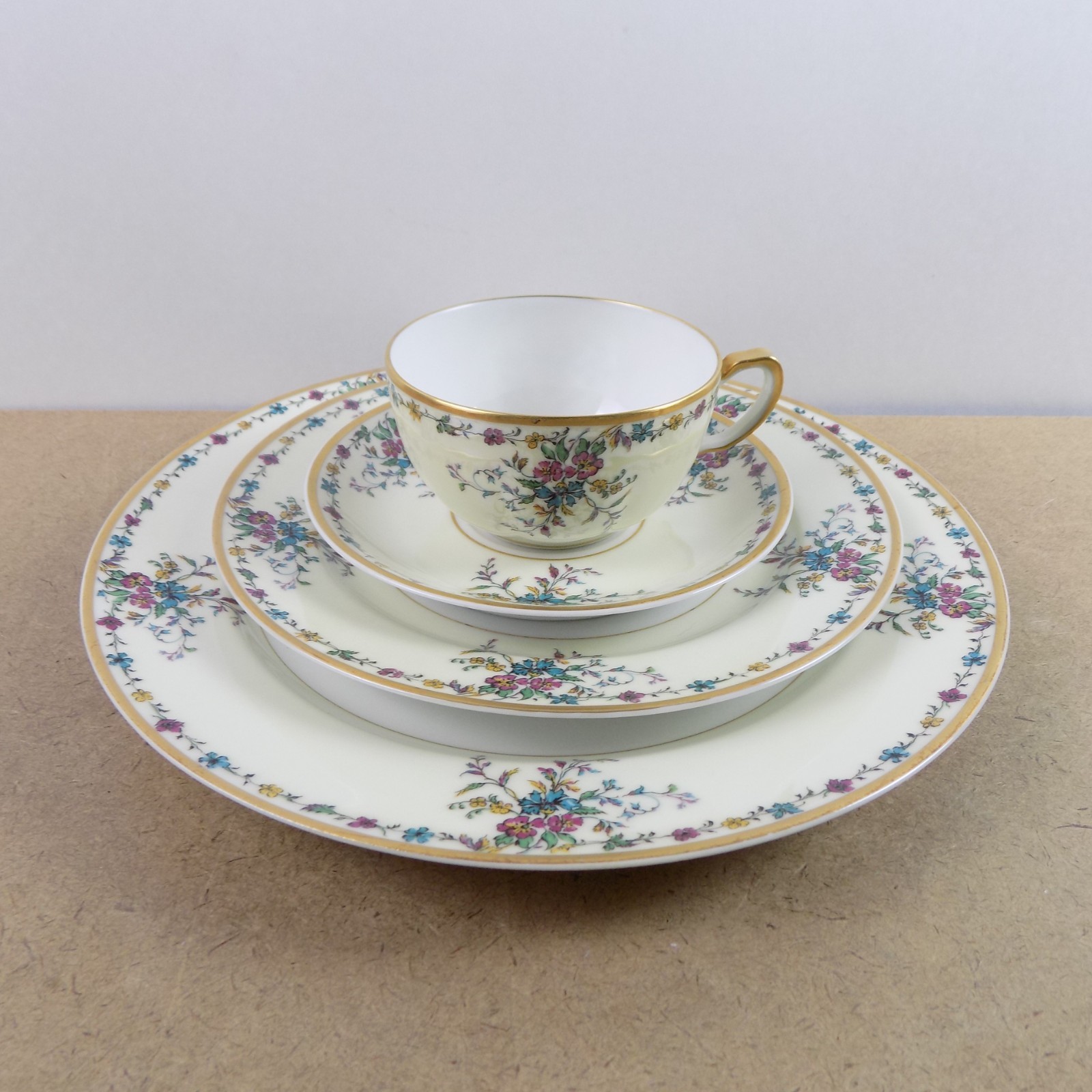 Haviland Limoges H207 4pc Place Setting Dinner Salad Plate Cup & Saucer VGC