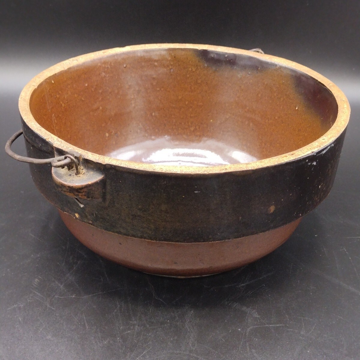 Antique Stoneware Salt Glaze8¾” Crock Mixing Bowl Wire Handle Metal Bottom Brown