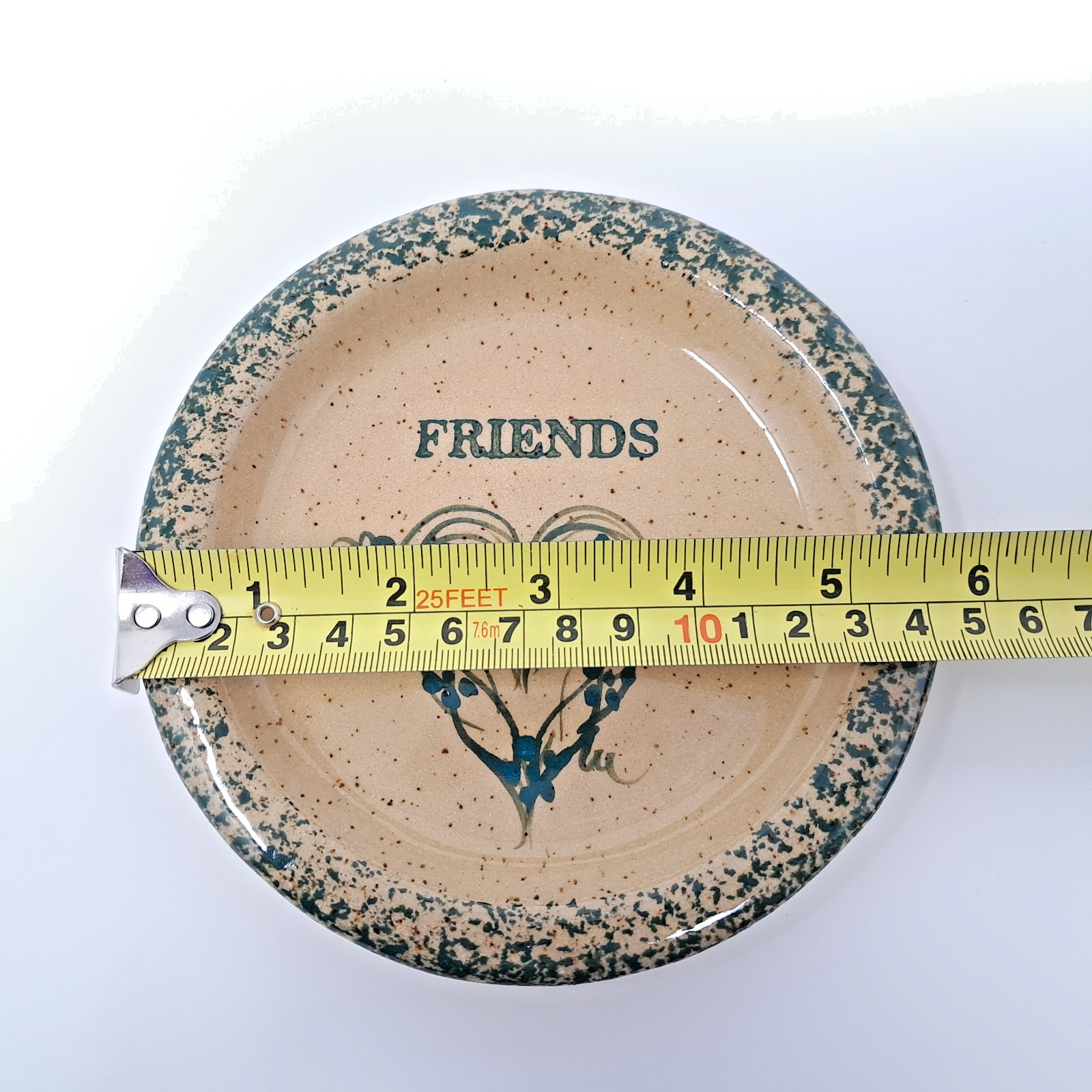 Three Rivers Pottery 1994 Friends w/ Heart Dish spongewear Becky Lowe Ohio USA
