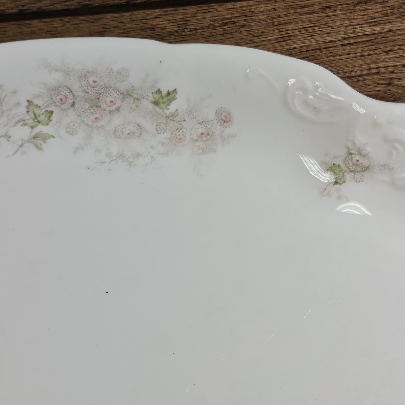 KT&K Semi-Vitreous Porcelain Glossy Floral Oval Platter White Pink Green 13″