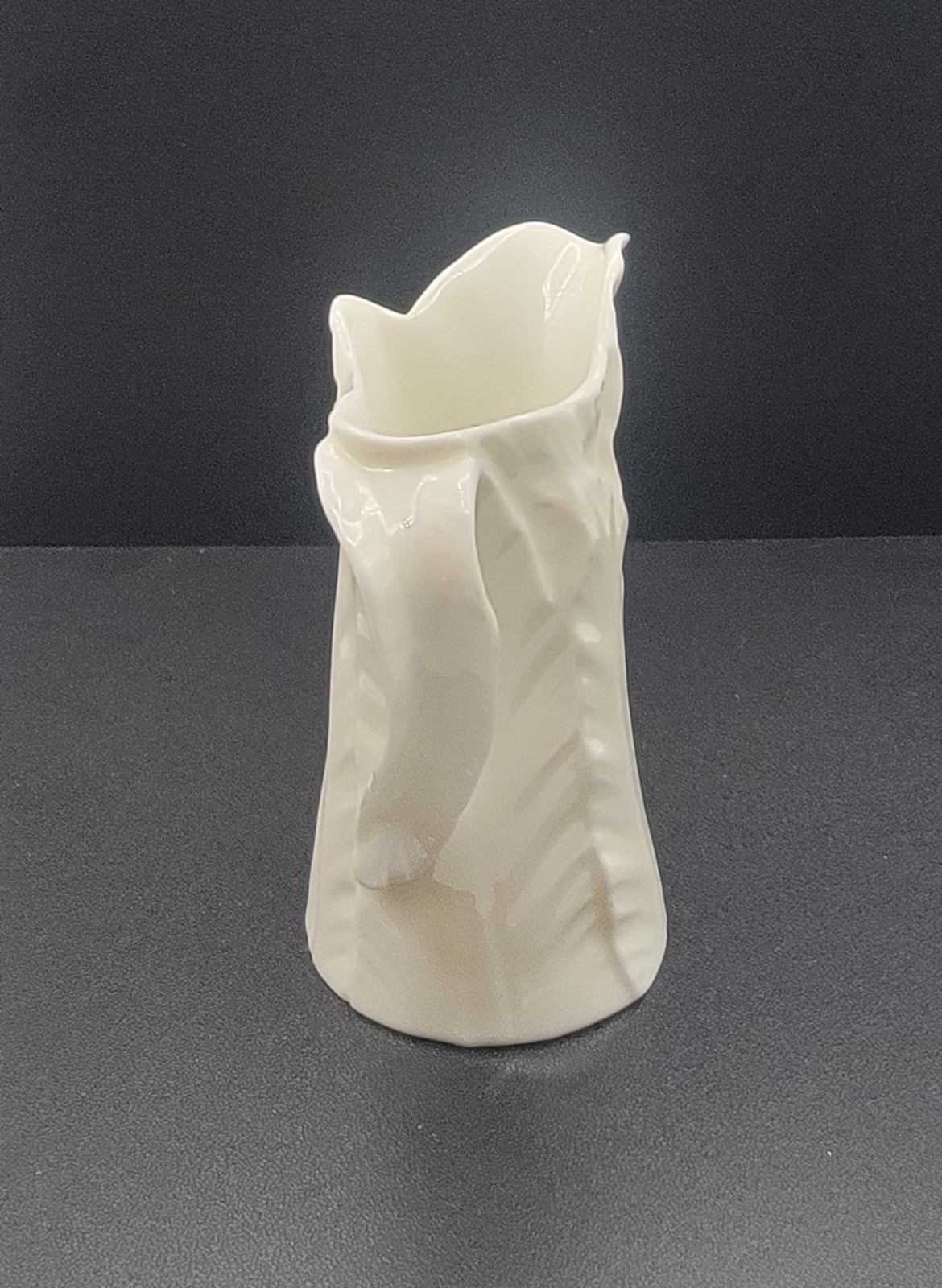 Royal Worcester Fern Leaves Pattern Bone China Vintage Asymmetrical Creamer