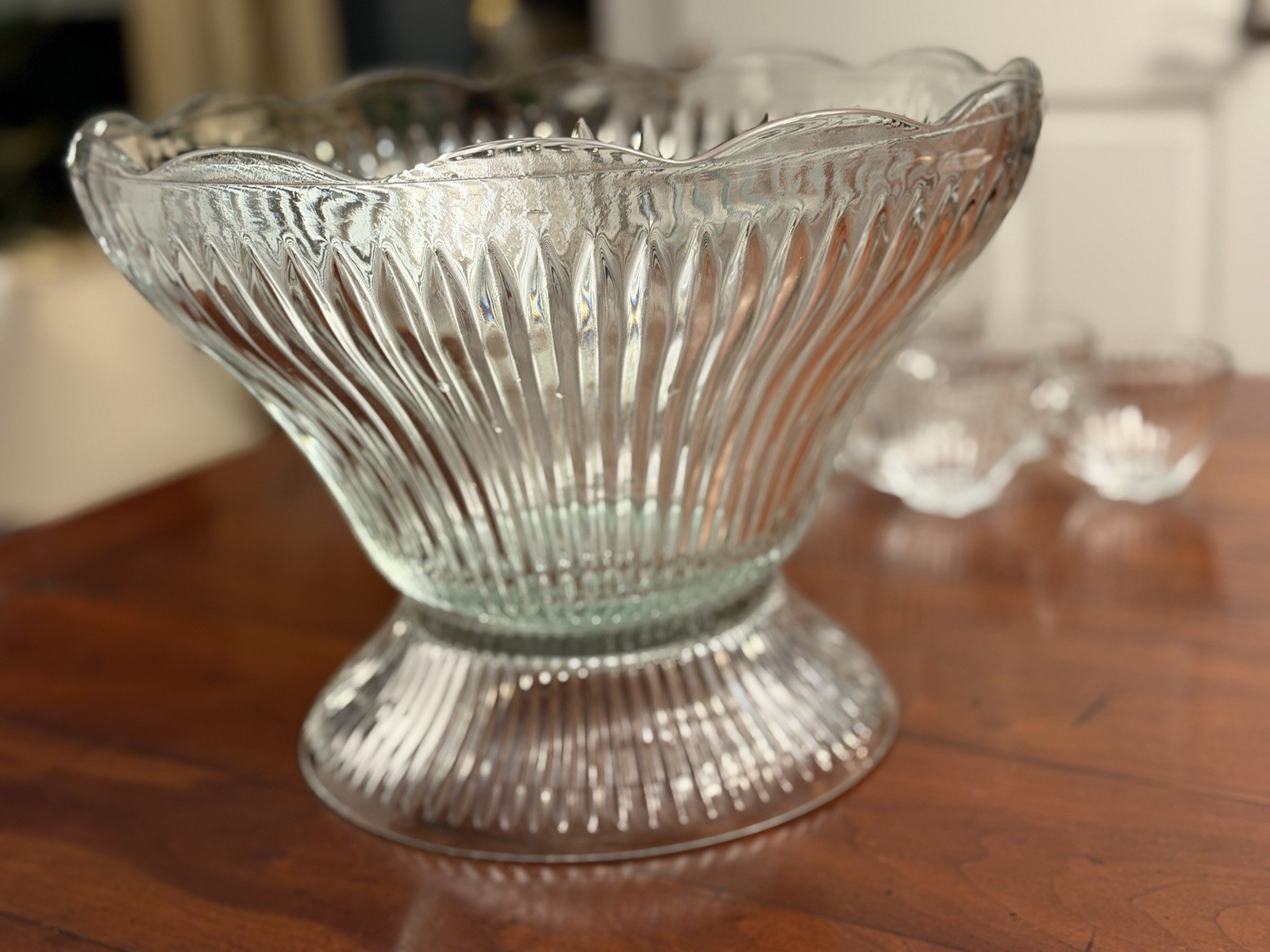 22 Piece Royal Crest by Gibson Punch Bowl, Stand, 10 Cups, 10 Hooks