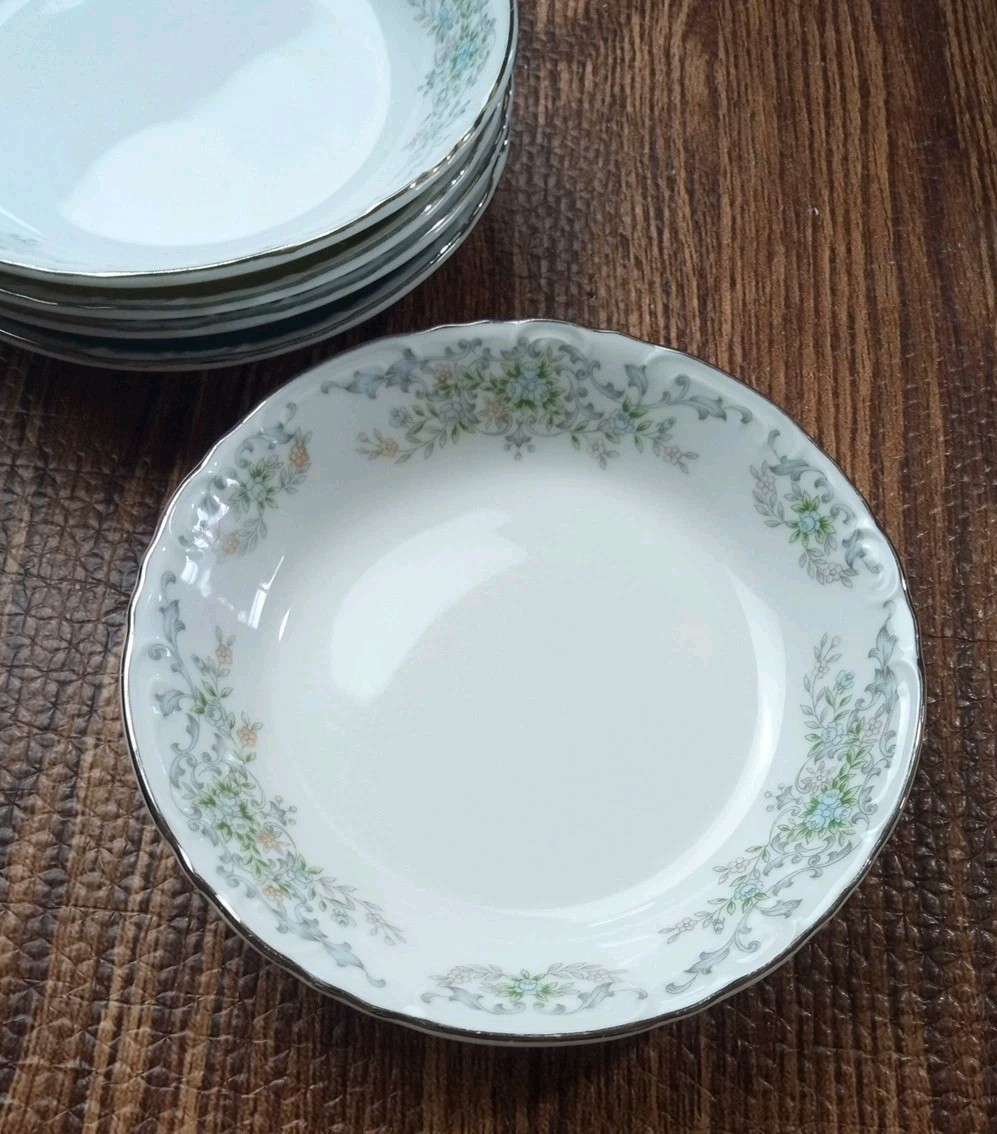 Norleans Theresa Japan Berry Fruit Bowl Fine China Platinum 1964 Vintage 5 pcs