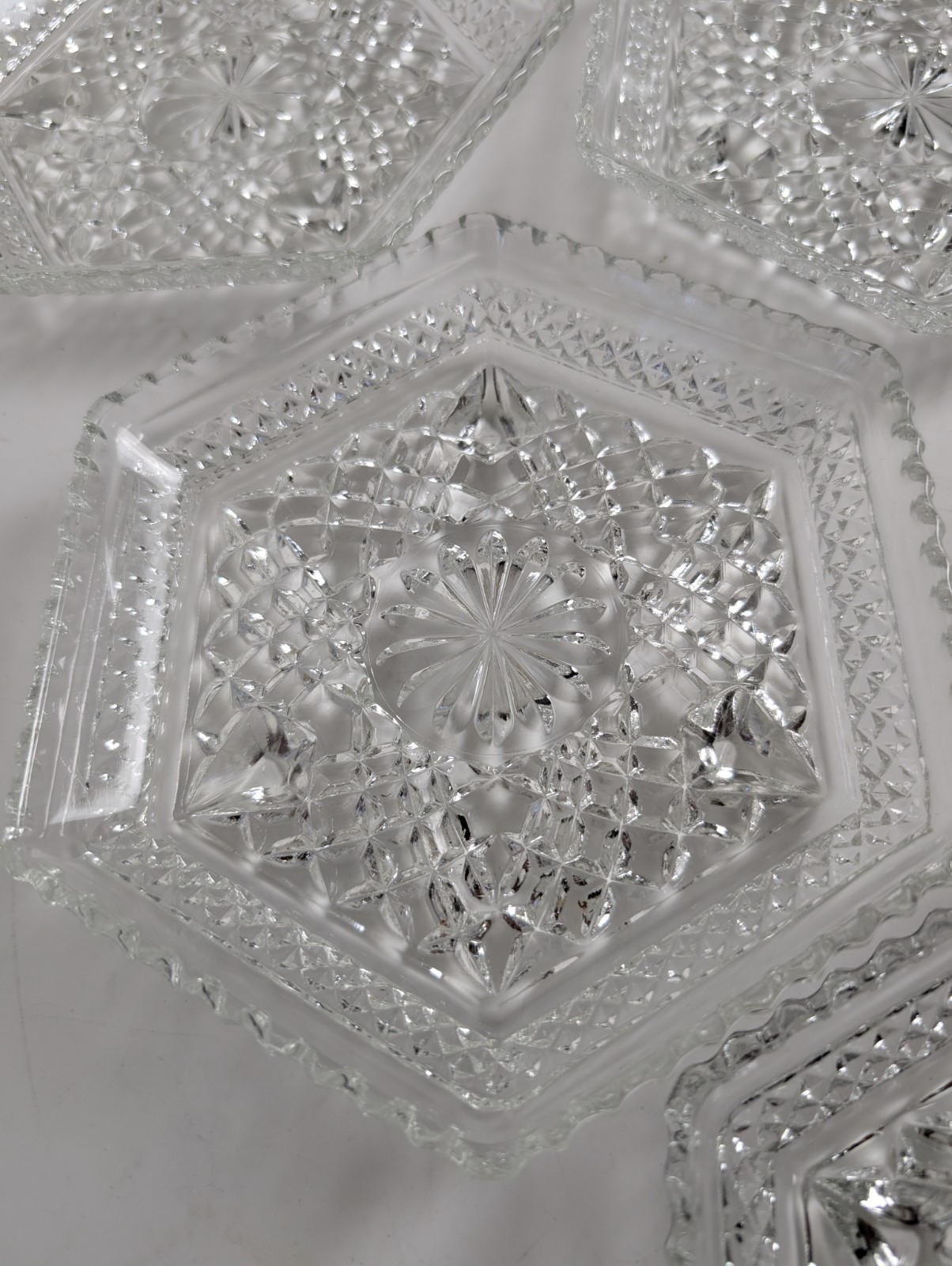 Vintage Set 8 Clear Pressed Glass Hexagon Plates Starburst 7.5”