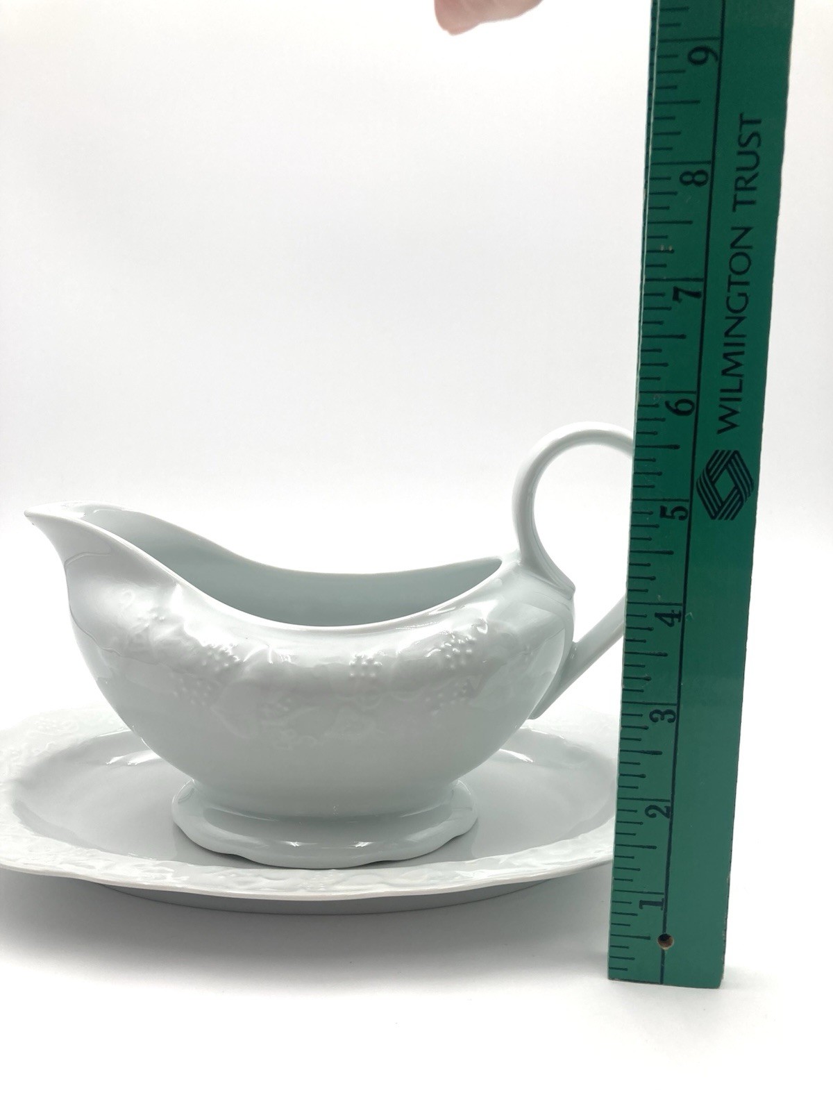 Dansk Gravy Boat & 10” Tray Ivy Embossed Fruit and Leaves White 2 Pc Vtg Set