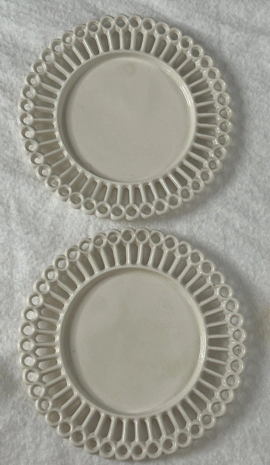 Vintage Milk Glass Ribbon lace edge Dessert Salad Plates Set Of 2 Ivory White