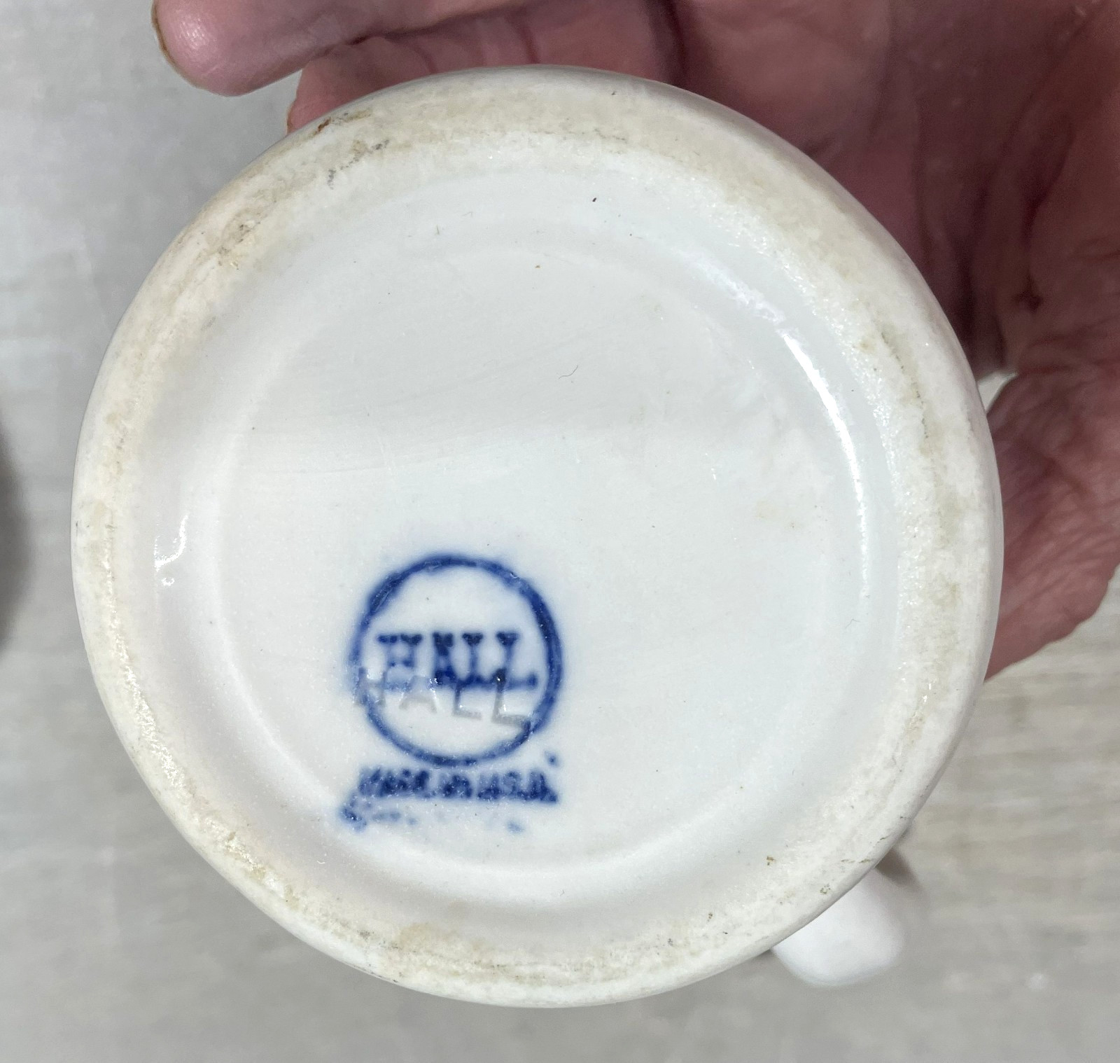 Coffee Mug White Ivory Vintage Early HALL Heavy Restaurant Ware