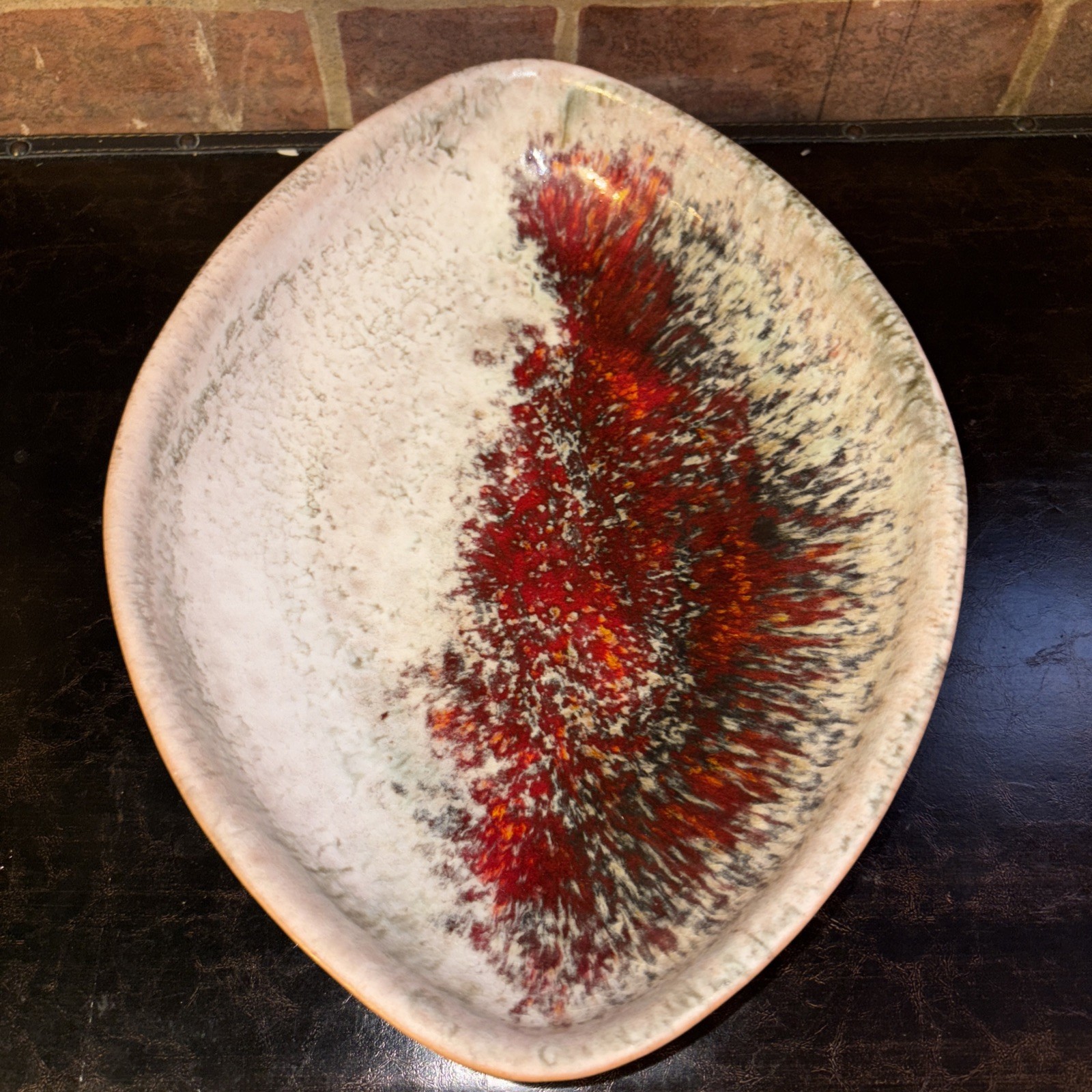 Karlsruhe Majolica Bowl 7603 Friedgard Glatzle Design 1970’s Excellent