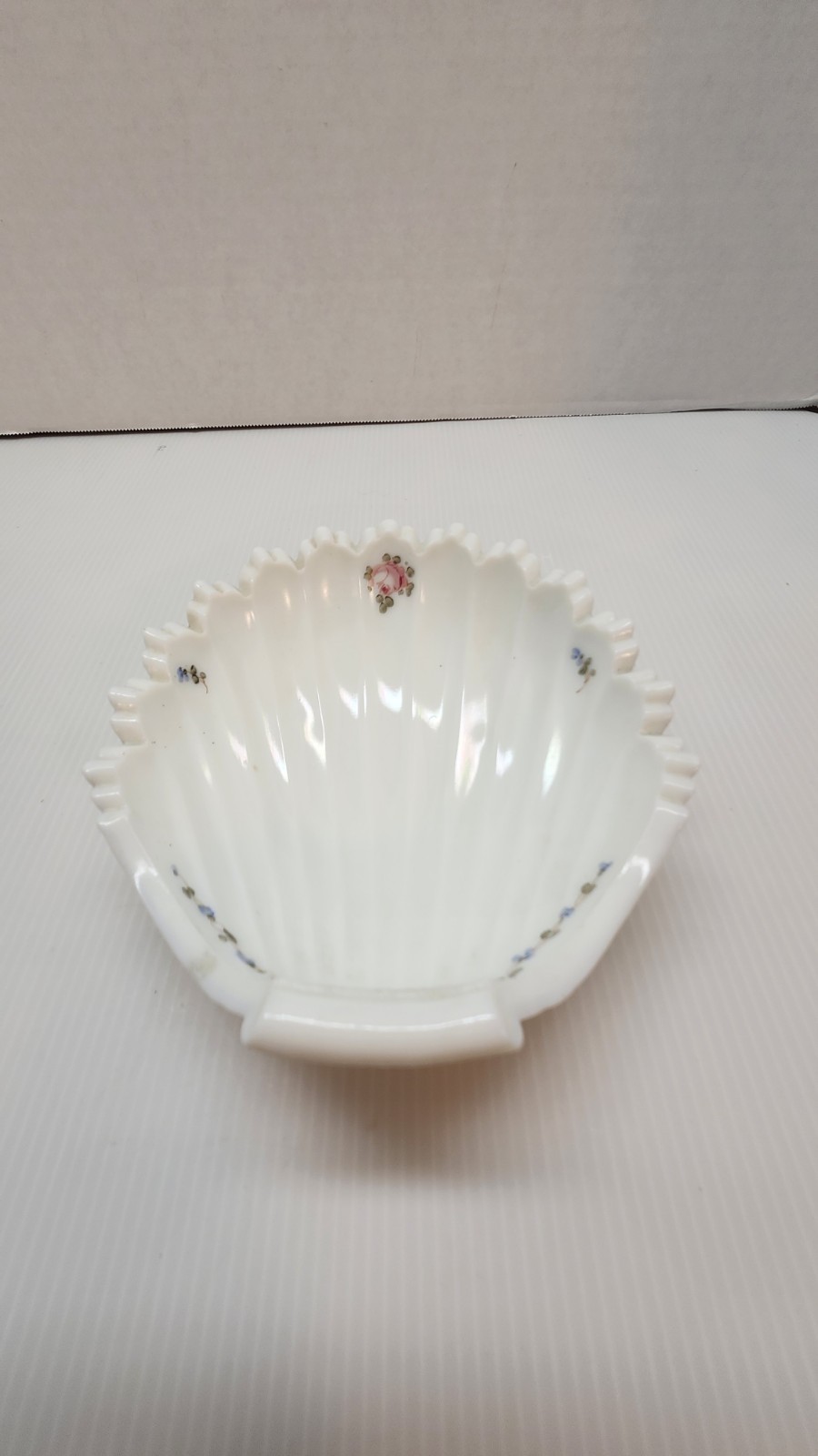 Milk Glass Vintage Shell Dish Footed Hand Painted Roses Bow Floral