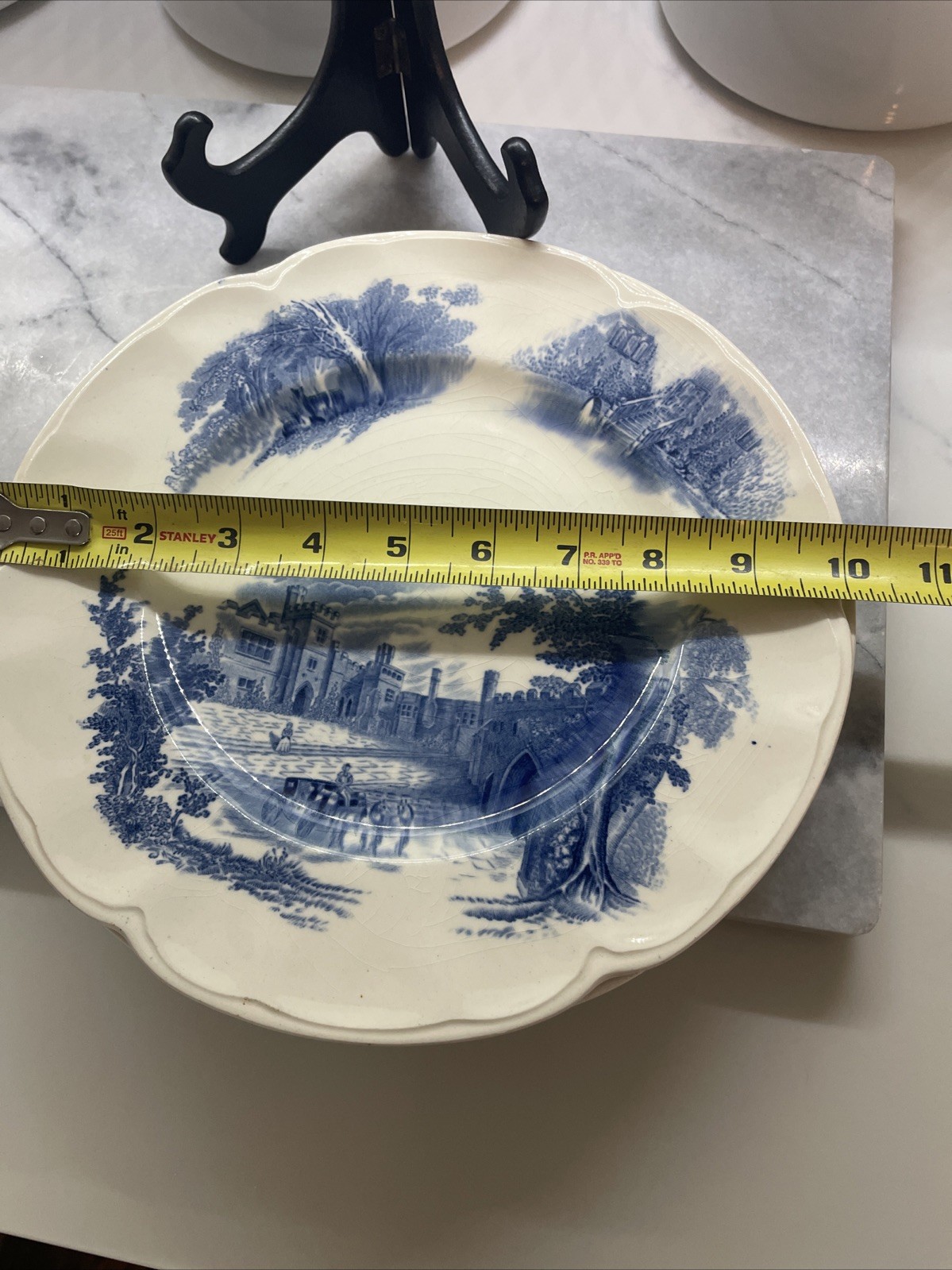 Vintage 1960s-1970s Hadden Hall Plates 3-9” And 3-10” Set Of 6.