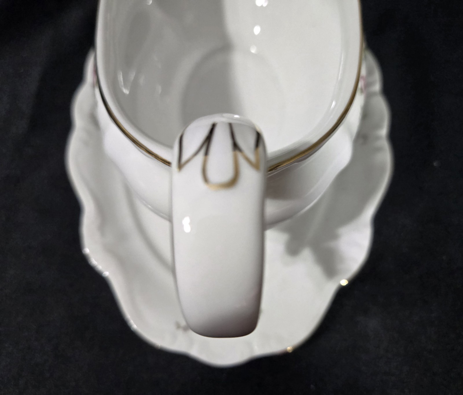 MINT Johann Haviland Bridal Rose Bavaria LG Gravy Boat/attached Underplate Roses