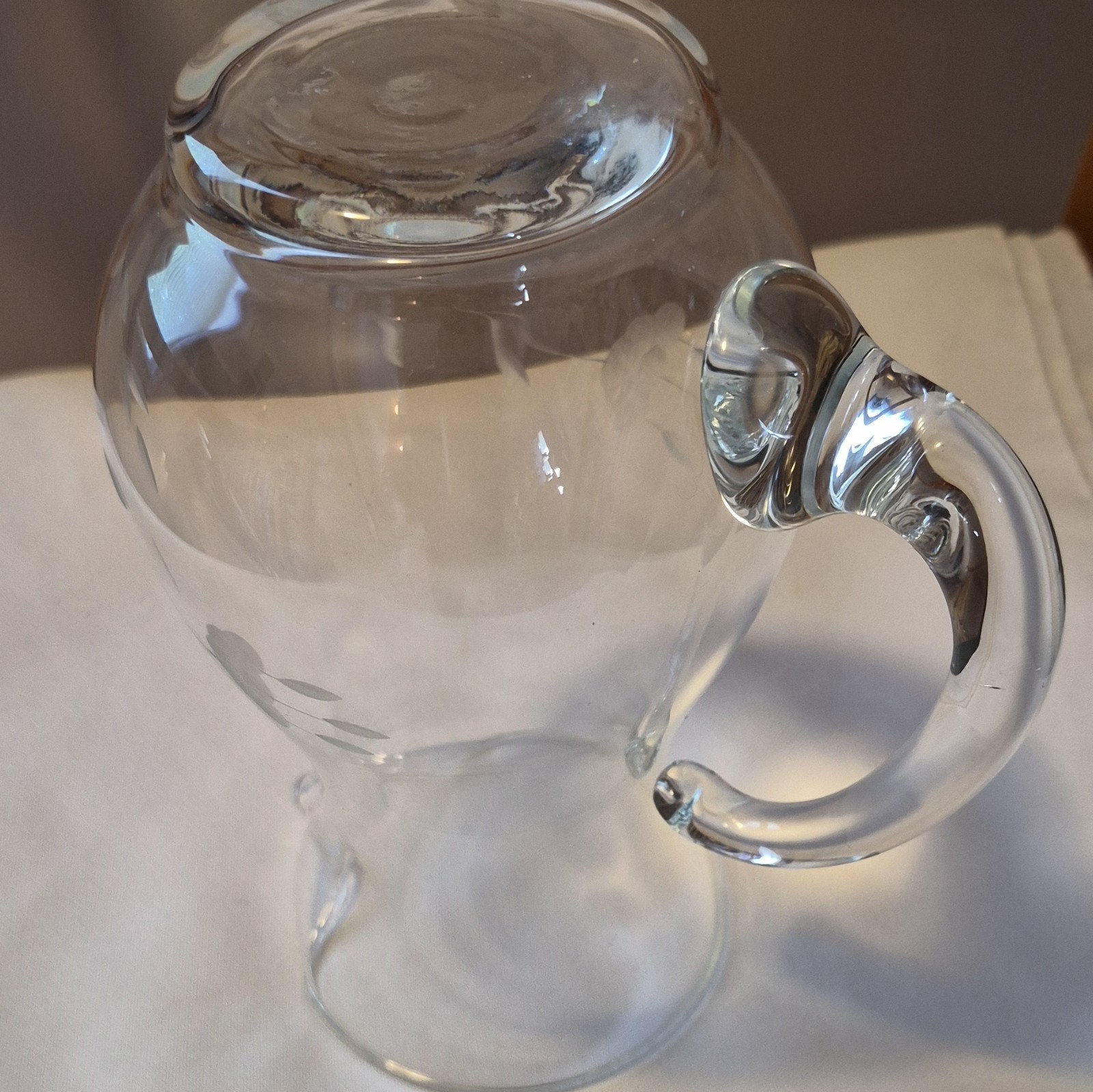 Clear Glass Pitcher 1.5L 6.5in White Floral Etched Decorative Glossy Finish