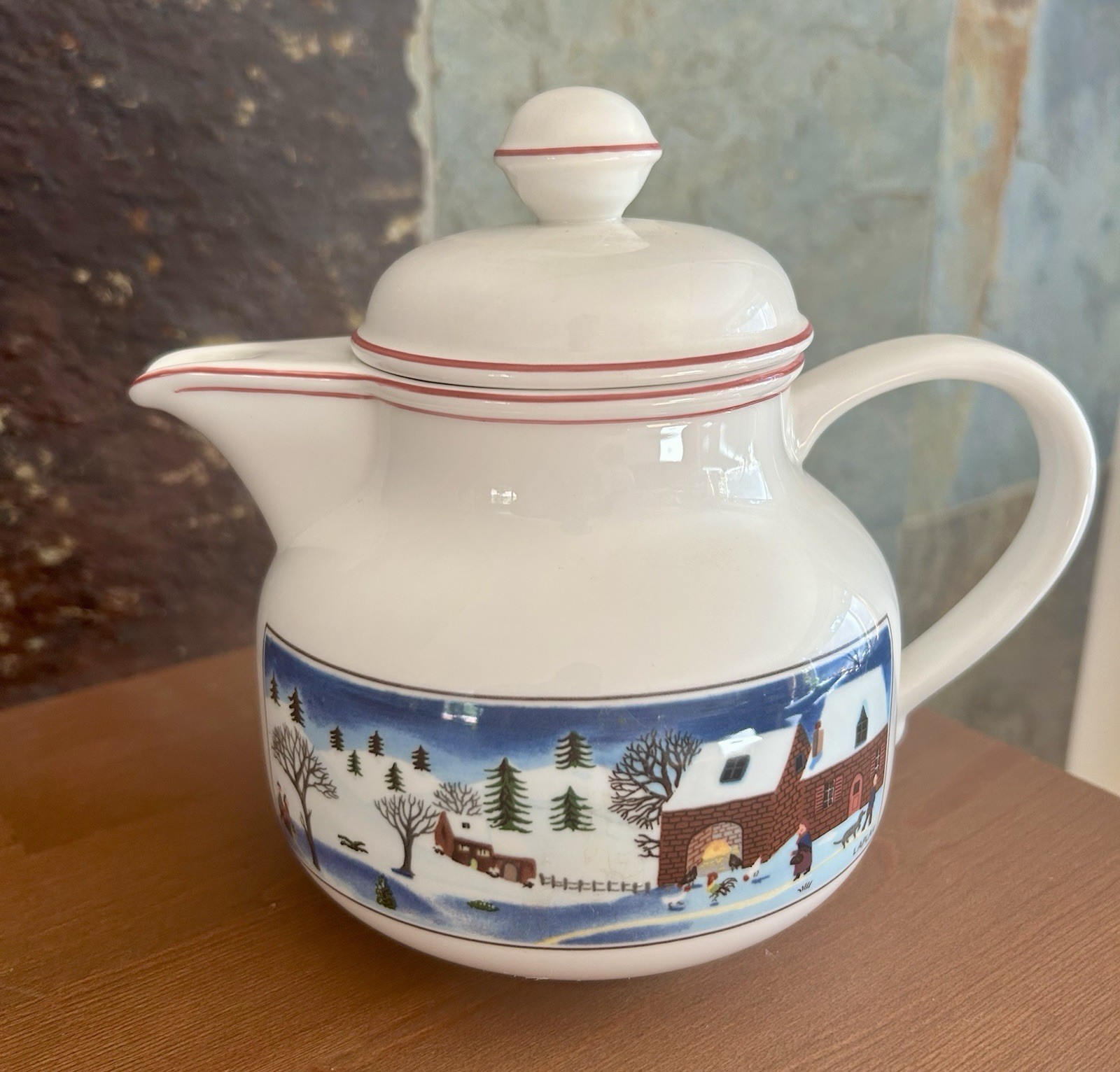 Villeroy & Boch Naif Christmas Teapot Porcelain Lid 3-Cup Folk Art Gerard Laplau