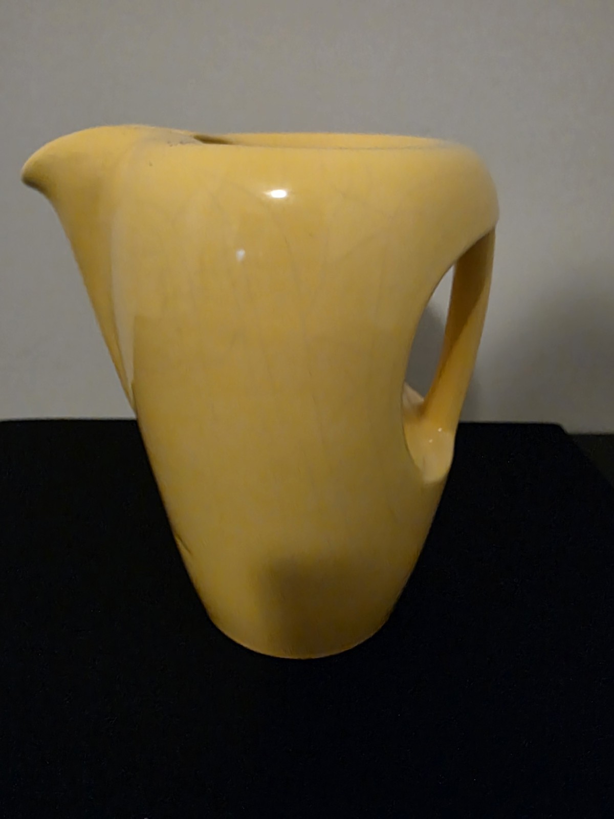 Hollydale Malibu Modern Yellow Ceramic Pitcher , Glossy Finish, Round Shape