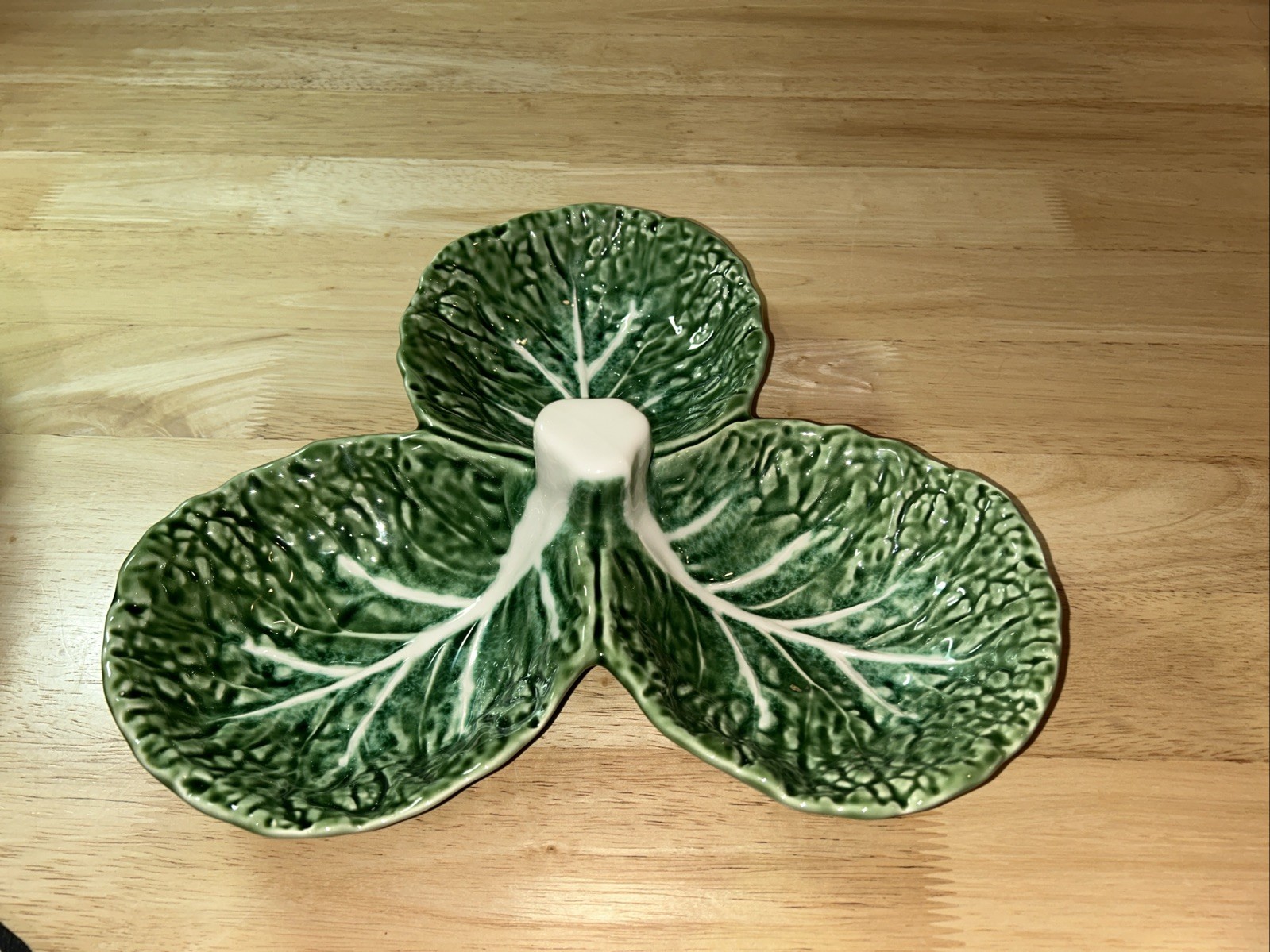 OLFAIRE PORTUGAL CABBAGE DIVIDED SERVING DISH – Bordello Pinheiro Compatible EX