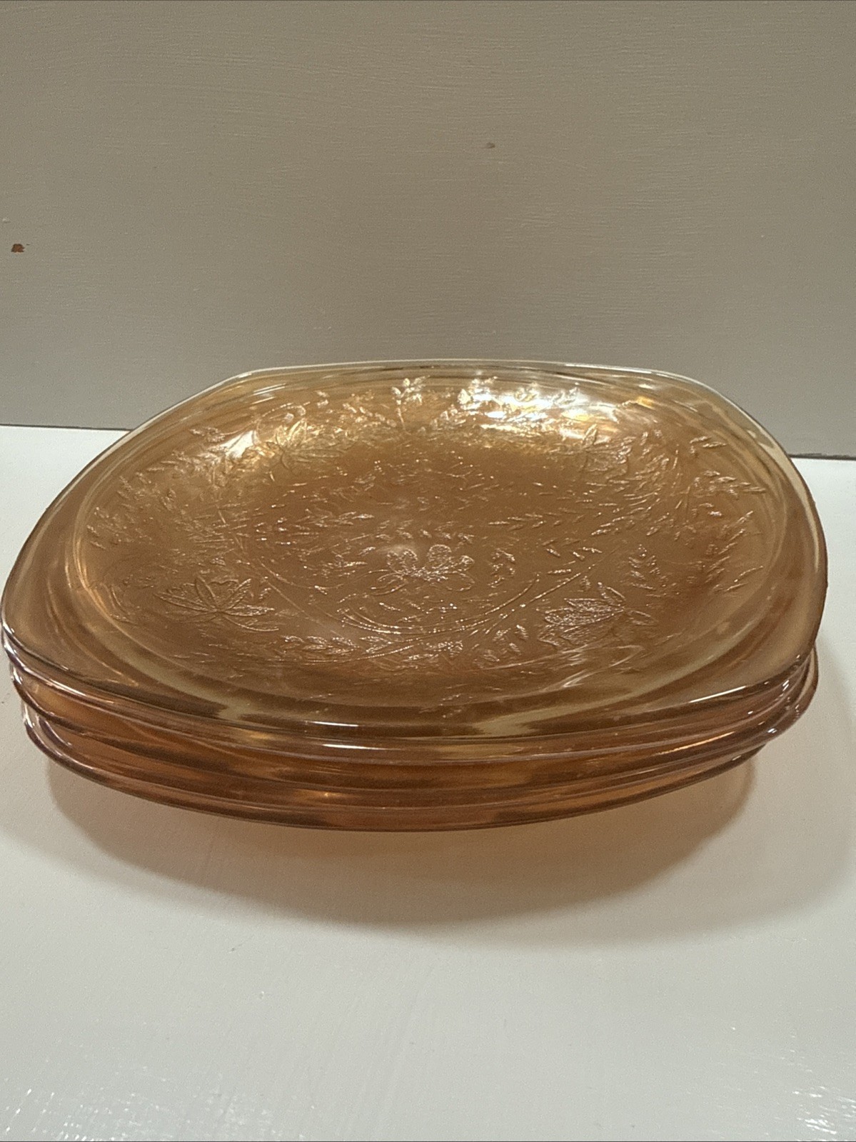 Jeannette Glass Floragold “Louisa” Iridescent Dessert Plates /bowl MCM Marigold