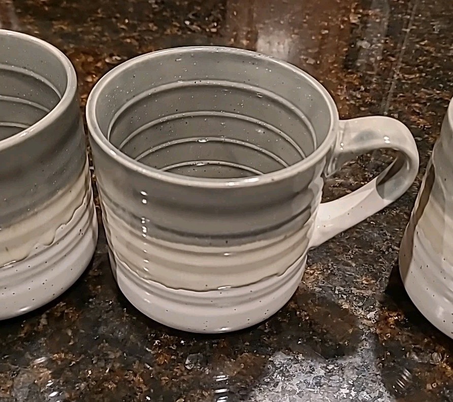 SET (4) Baum HEARTH Drip Glaze Gray Stoneware 15 oz Coffee Mugs