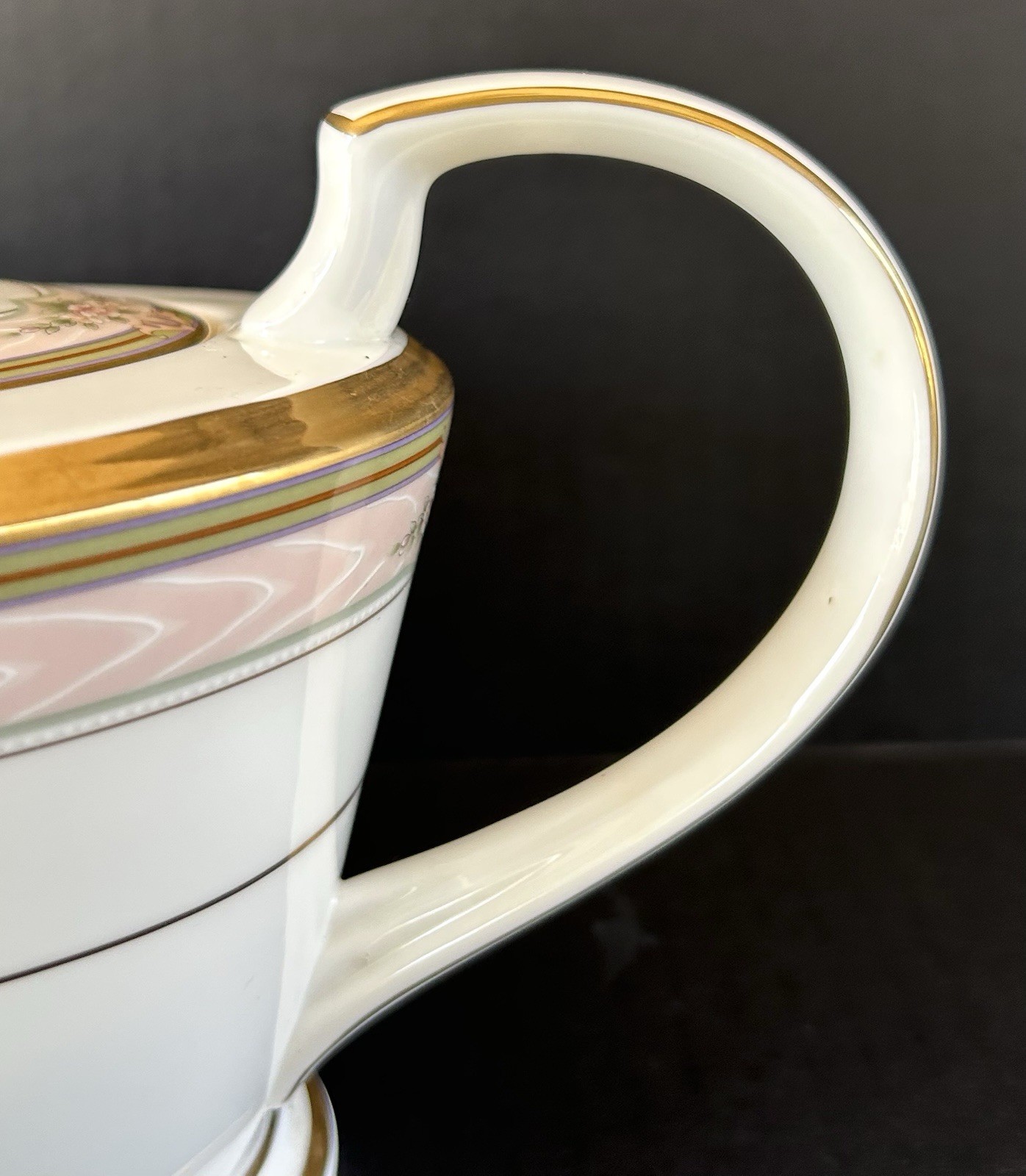 Noritake Bone China Romanticize Teapot Pot Pink Floral Band