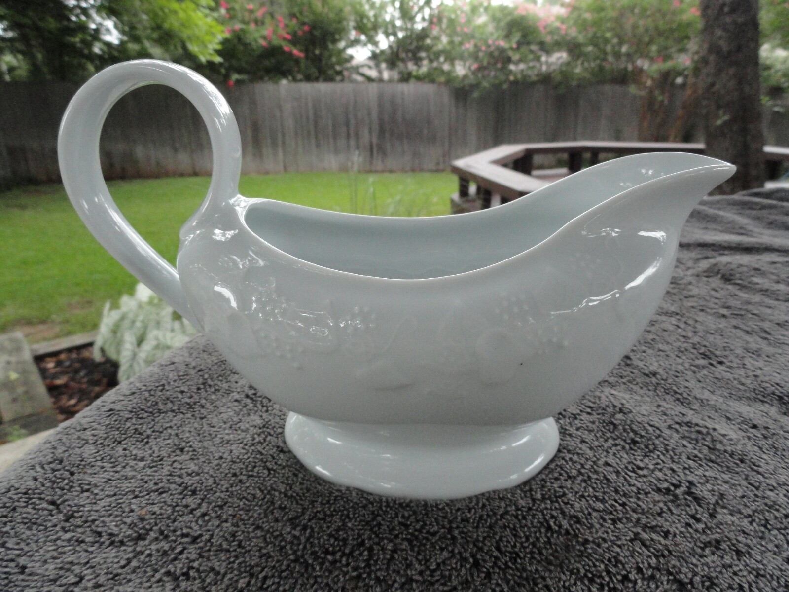 Dansk Ivy Embossed Fruit and Leaves Solid Pure All White Gravy Boat