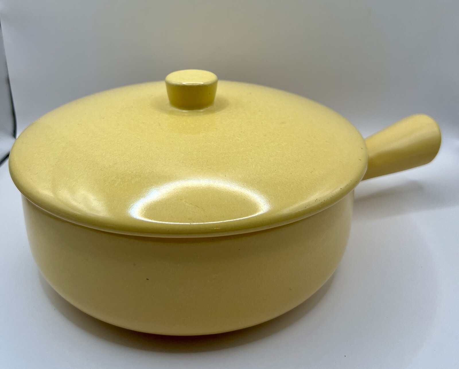 Vintage La Solana Large Yellow Casserole With Lid MCM 1 1/2-2 Quart Pottery