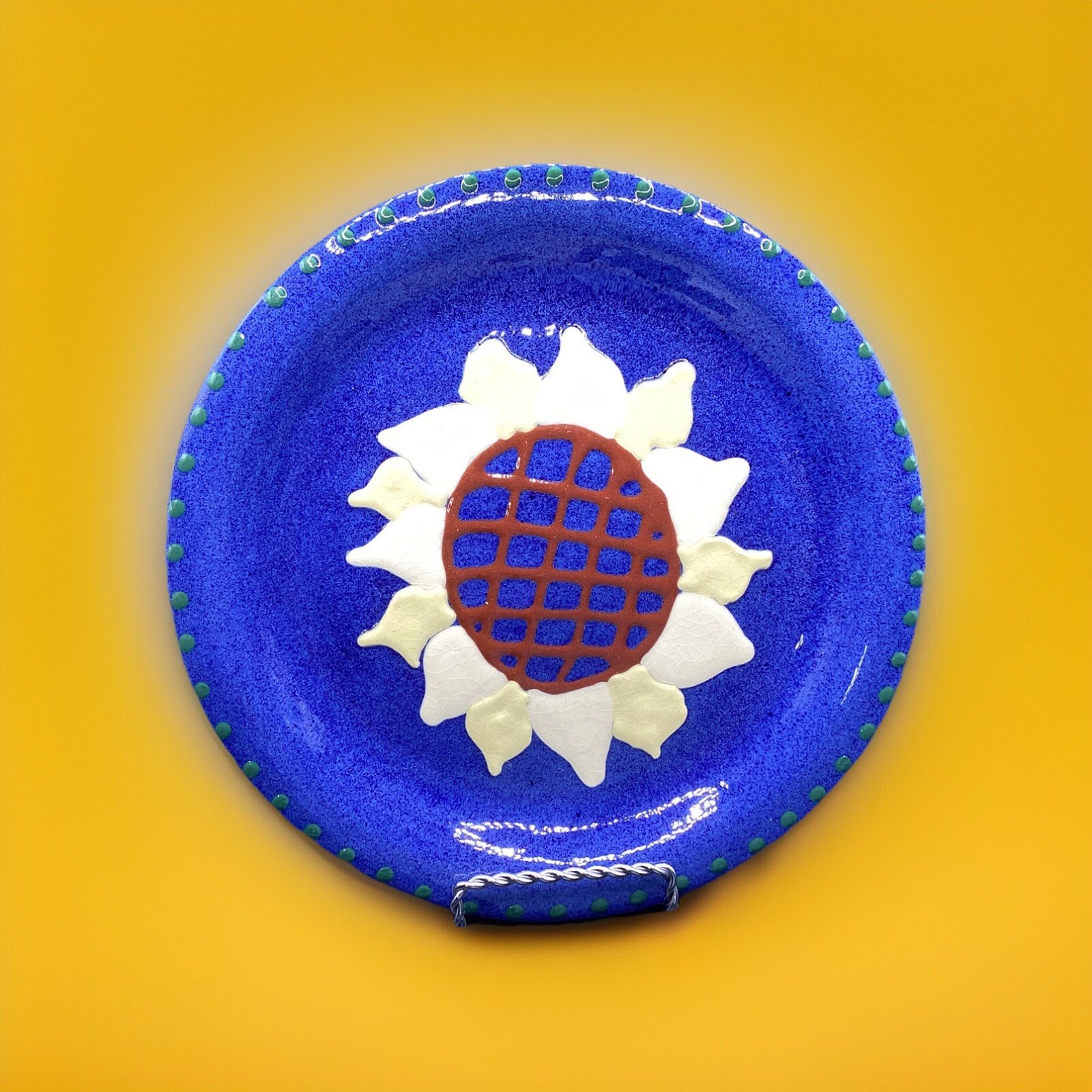 Vintage Redware Sunflower Plate- English Country Pottery-9″ In Diameter